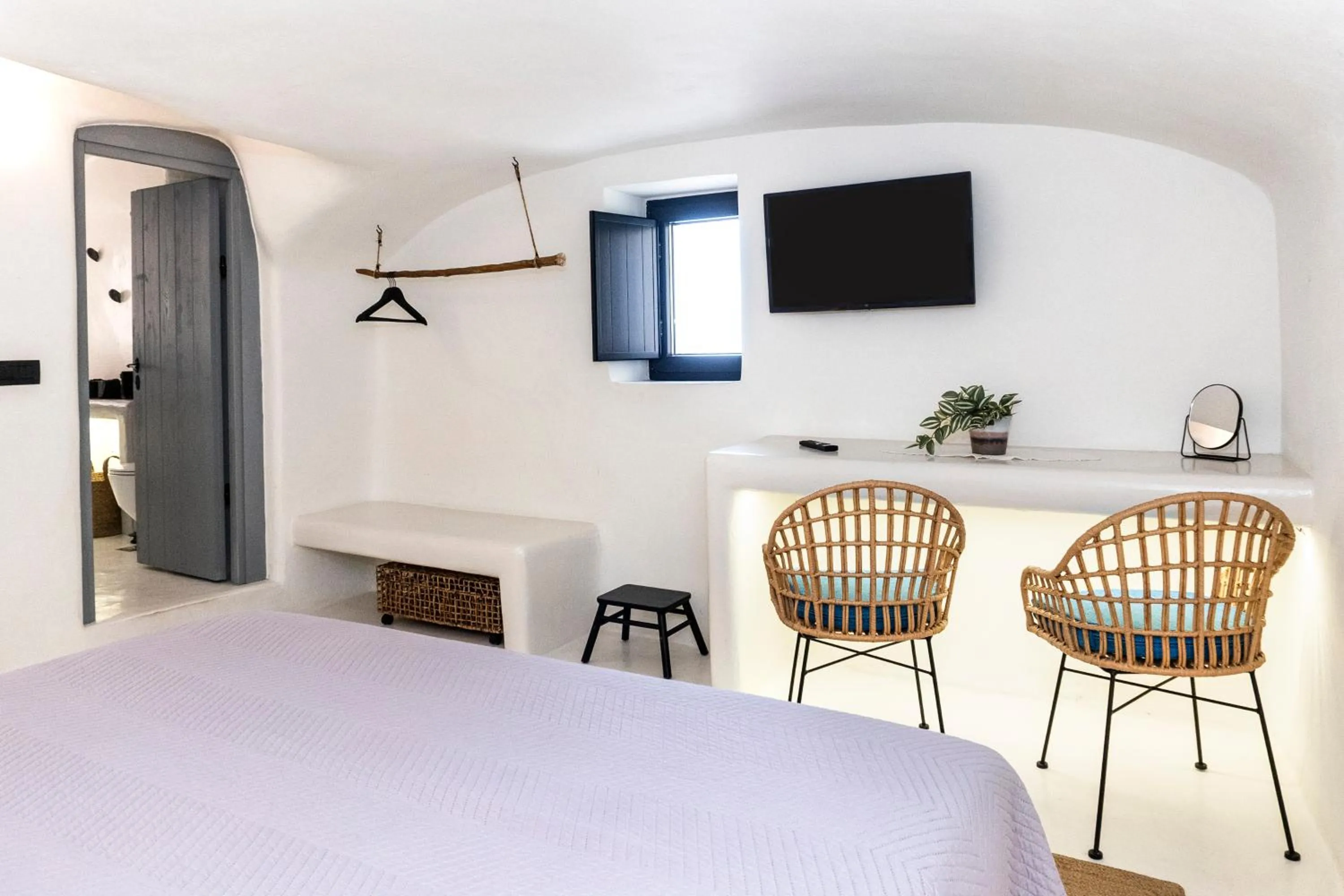 Bedroom, Bed in Art and Sky