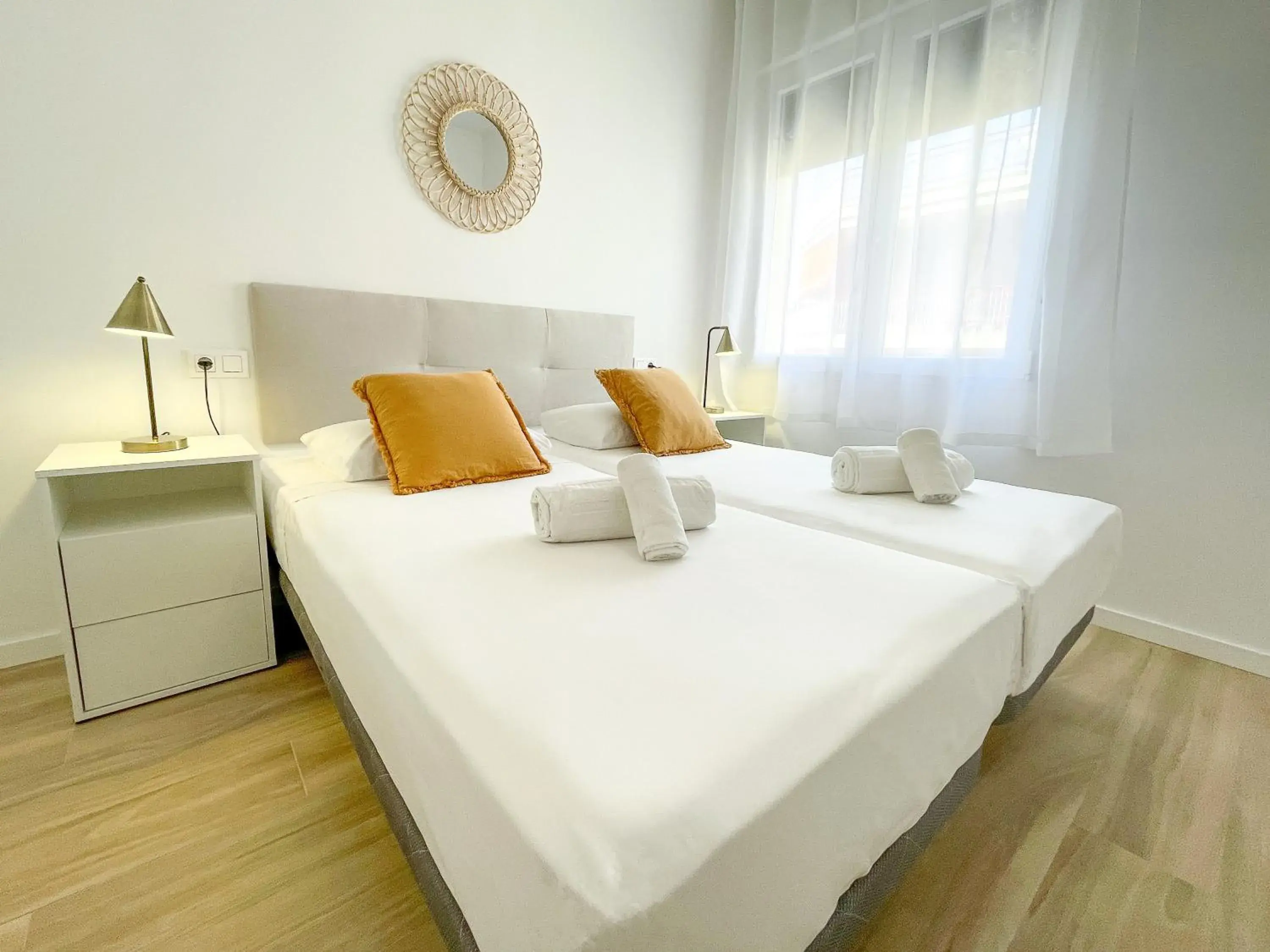 Two-Bedroom Apartment in Apartamentos Zaragoza Gran Vía 3000 Two-Bedroom Apartment in Apartamentos Zaragoza Gran Vía 3000