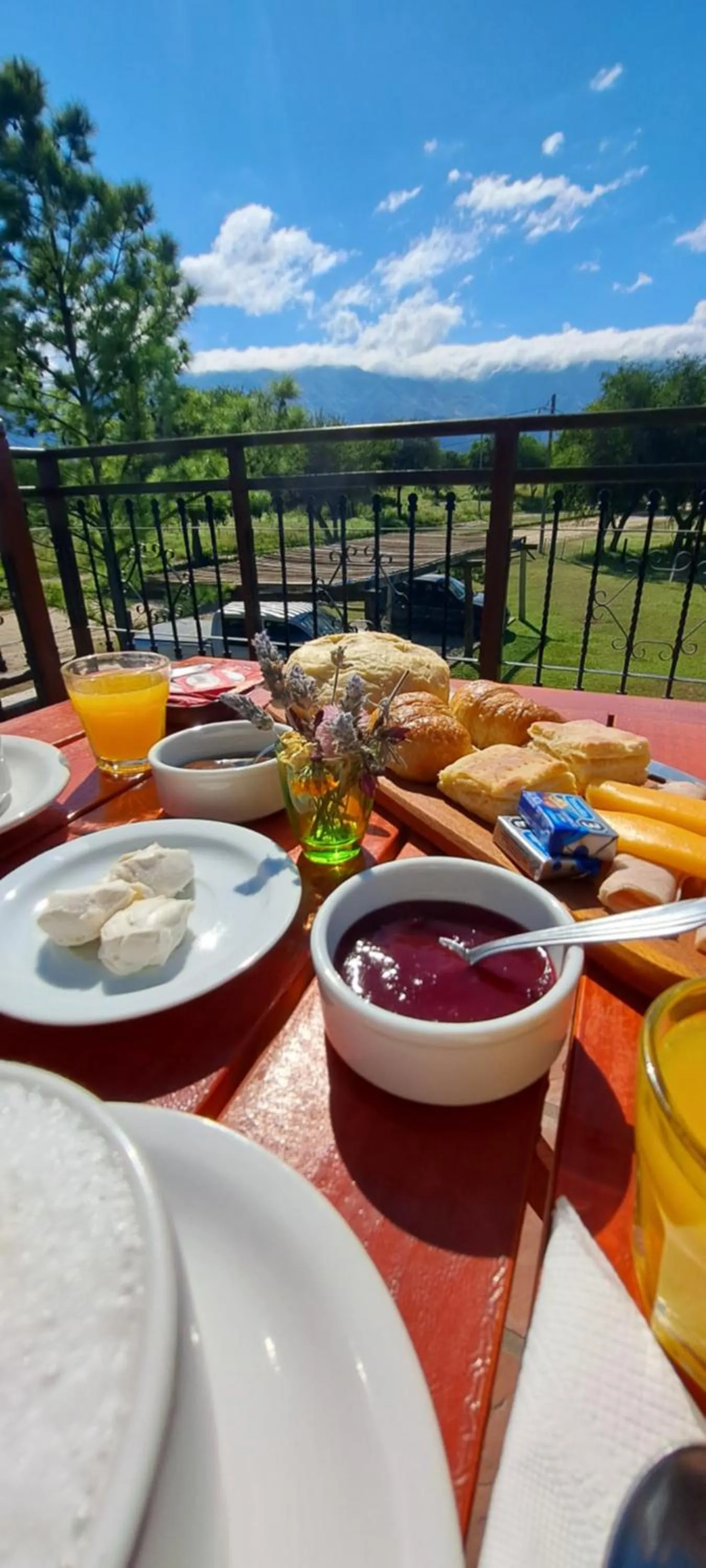 Restaurant/places to eat in Ayres del Golf Posada-Restó