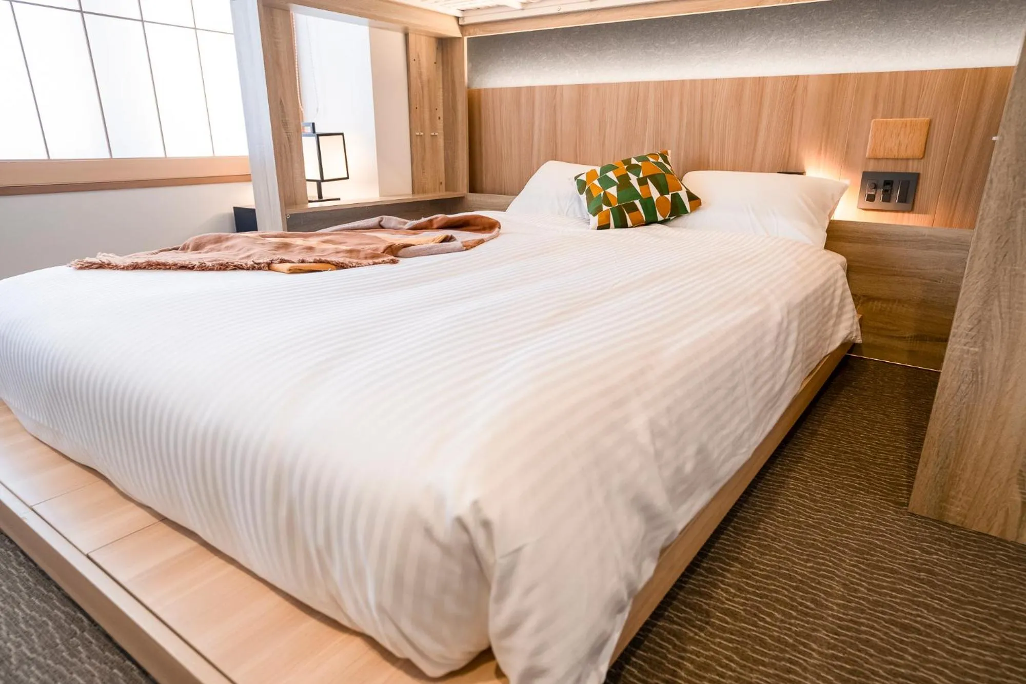 Bed in WAYFARER Shin