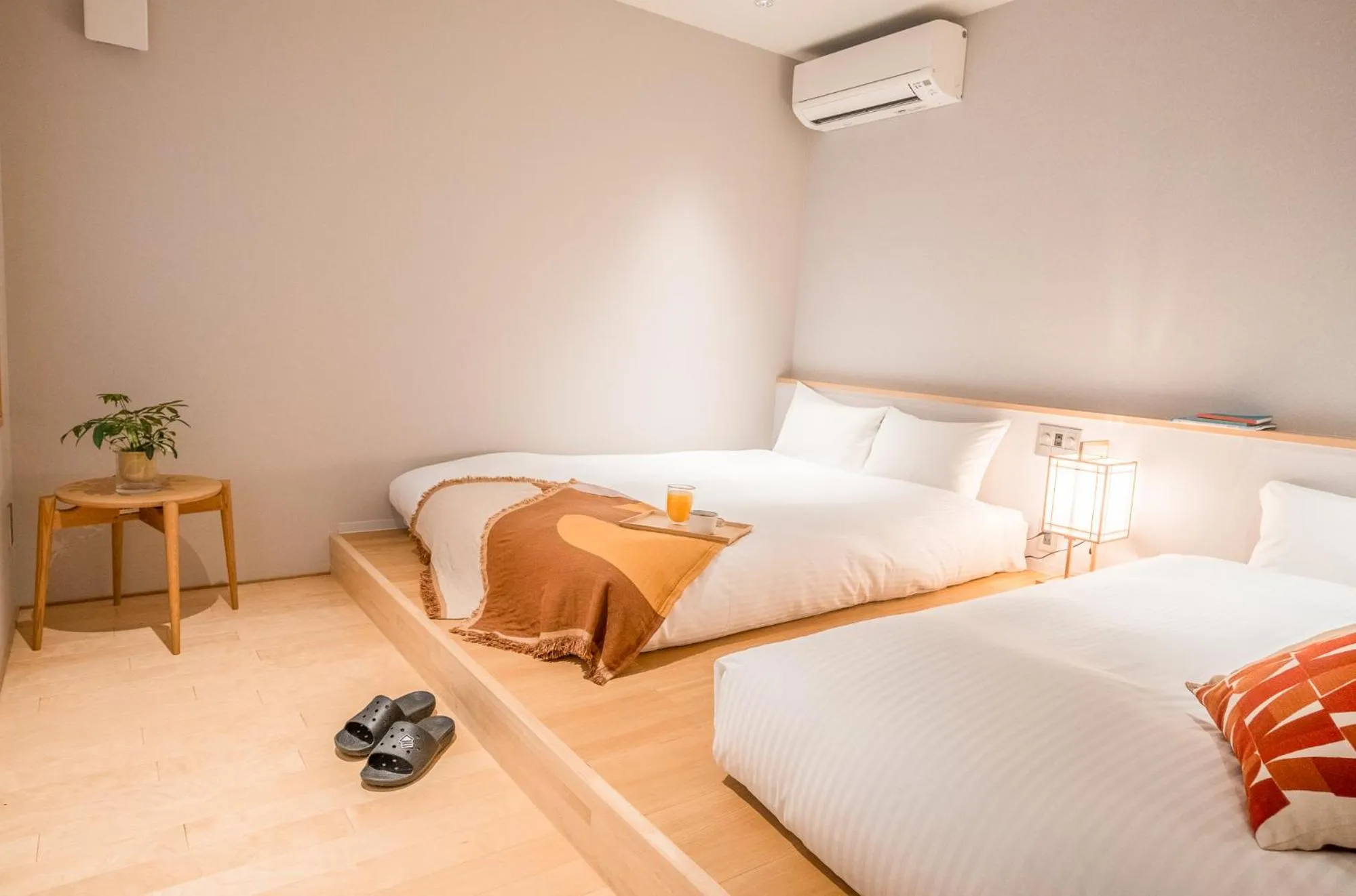 Bed in WAYFARER Gojo