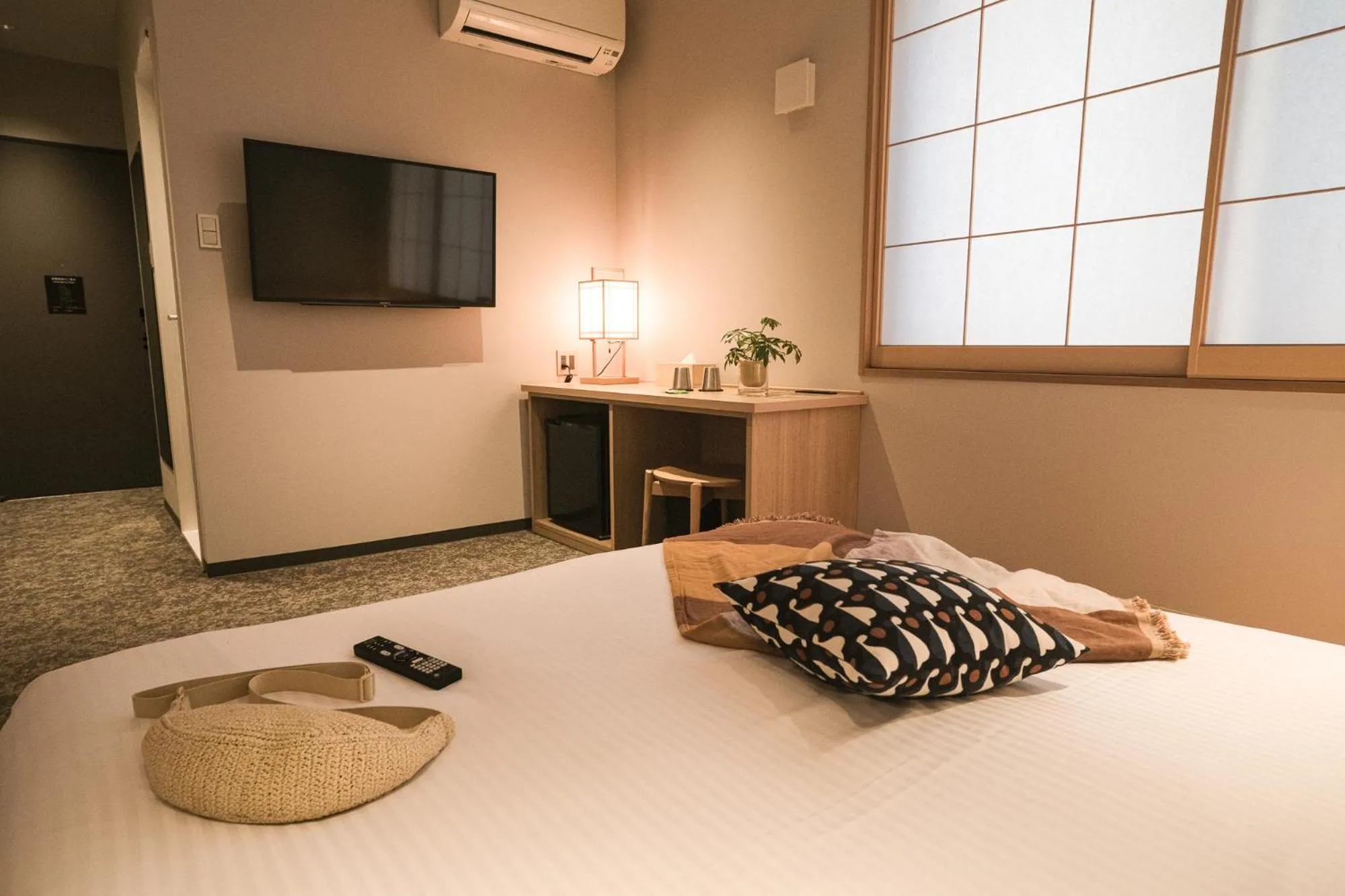 Bed in WAYFARER Gojo