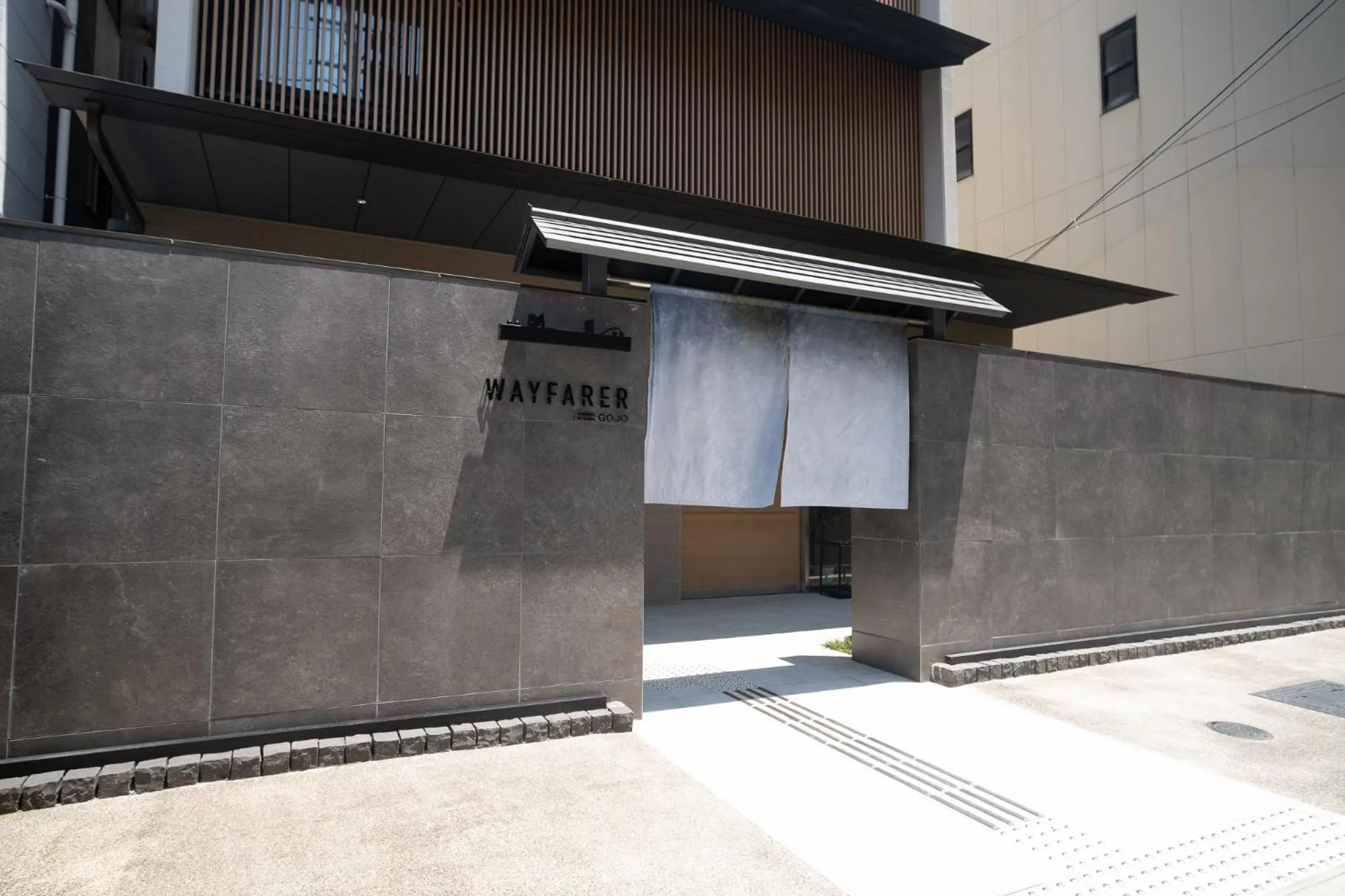 Facade/entrance in WAYFARER Gojo