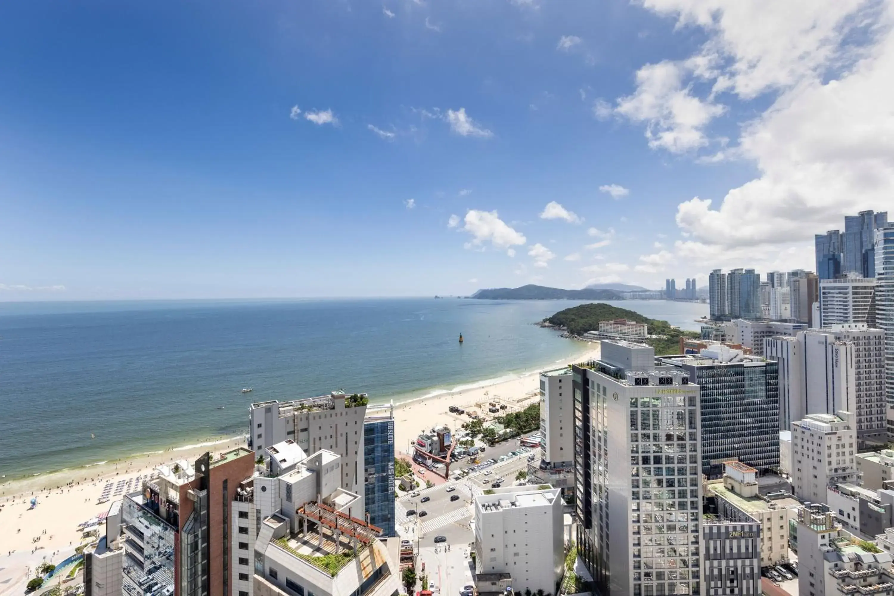 Sea view in Marysol by Haeundae beach Sea view in Marysol by Haeundae beach