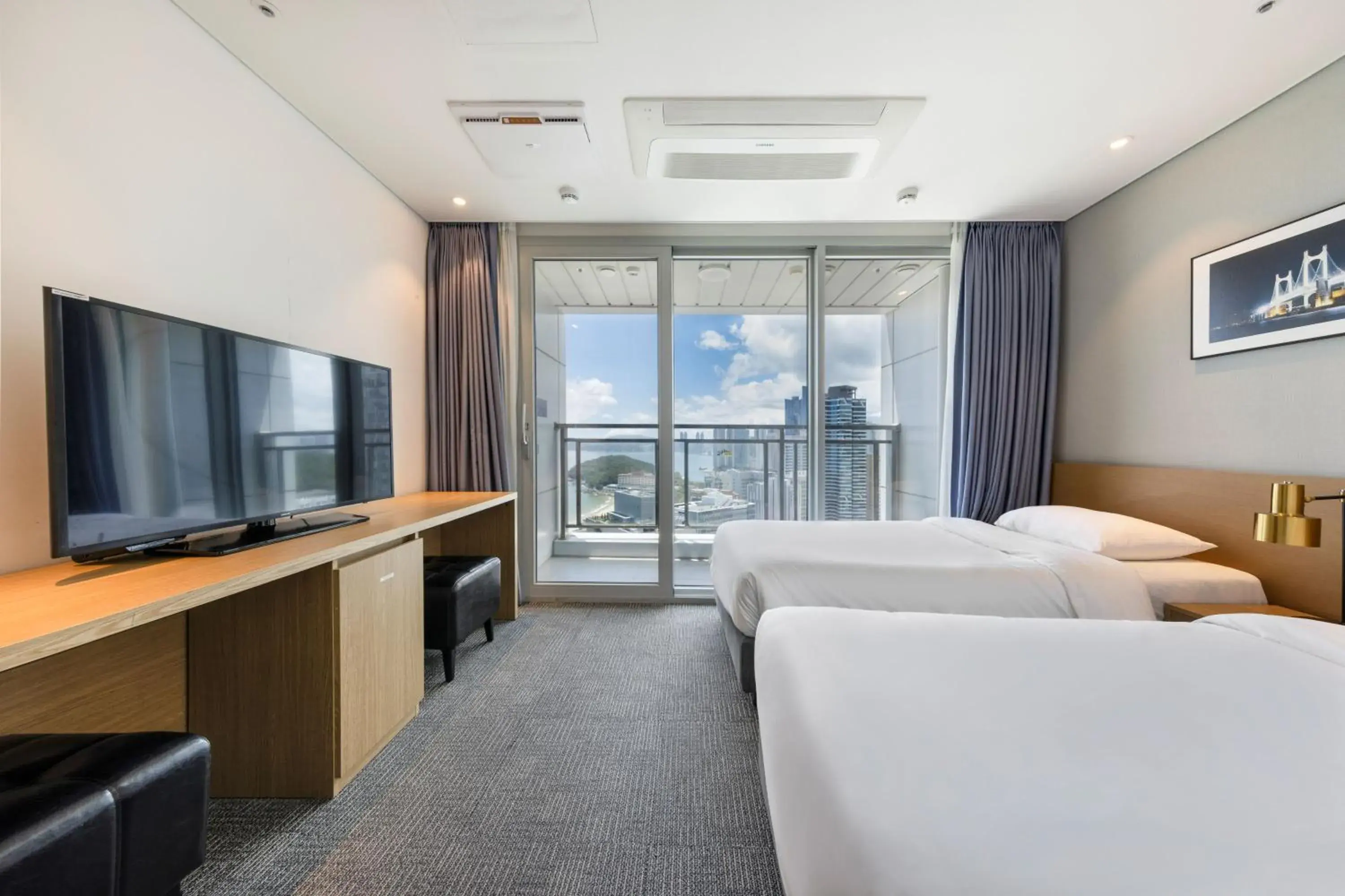 Bed in Marysol by Haeundae beach Bed in Marysol by Haeundae beach