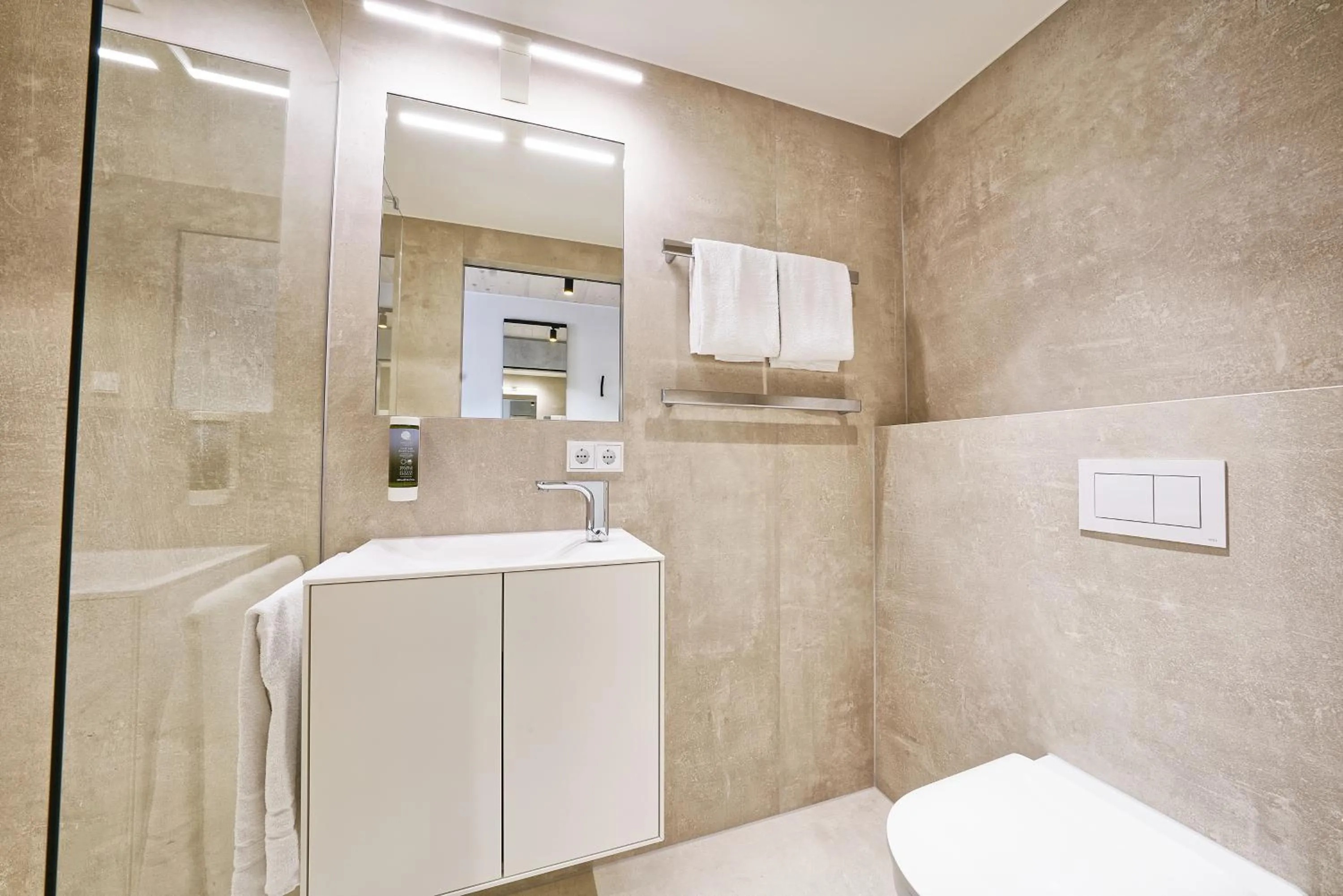 Bathroom in Timber One Boardinghouse Dorfen