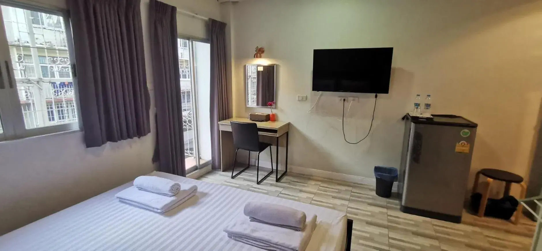 Bed in Victory Room Bed in Victory Room