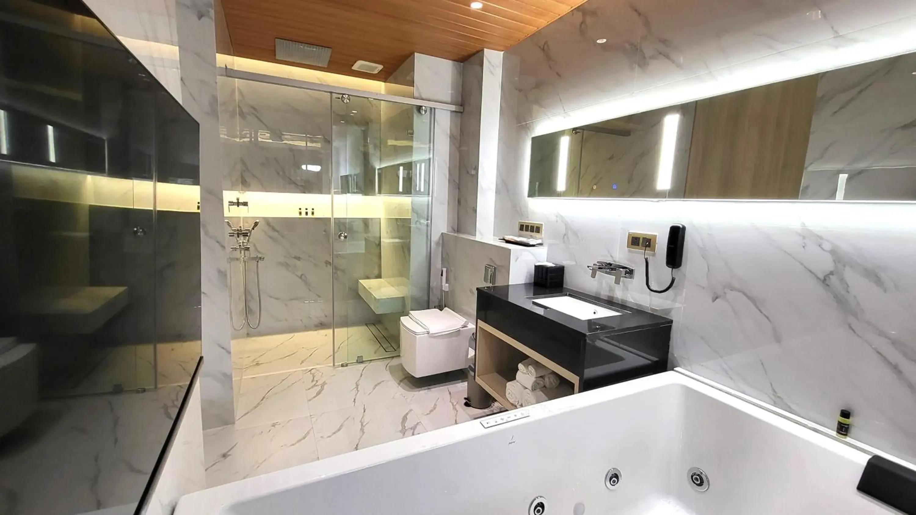 Bathroom in 6ix Seashore Hotel Bathroom in 6ix Seashore Hotel