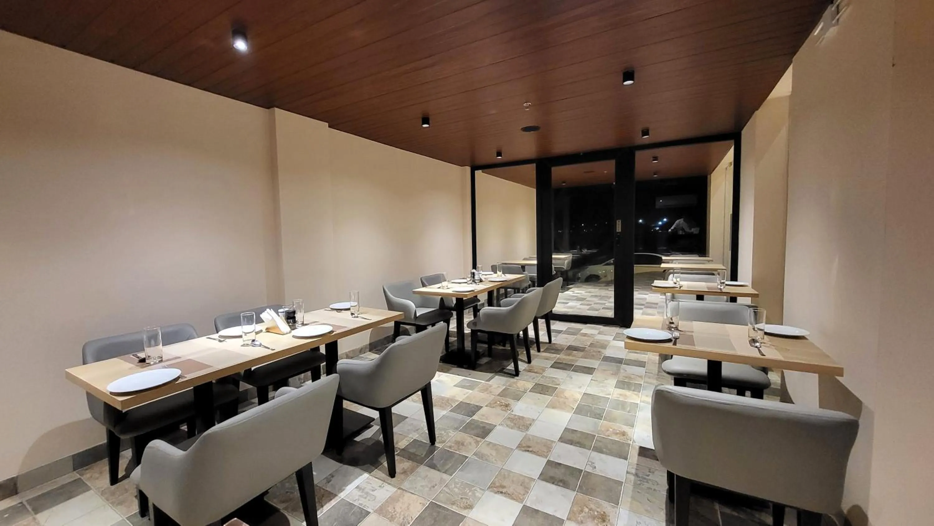 Dining area in 6ix Seashore Hotel