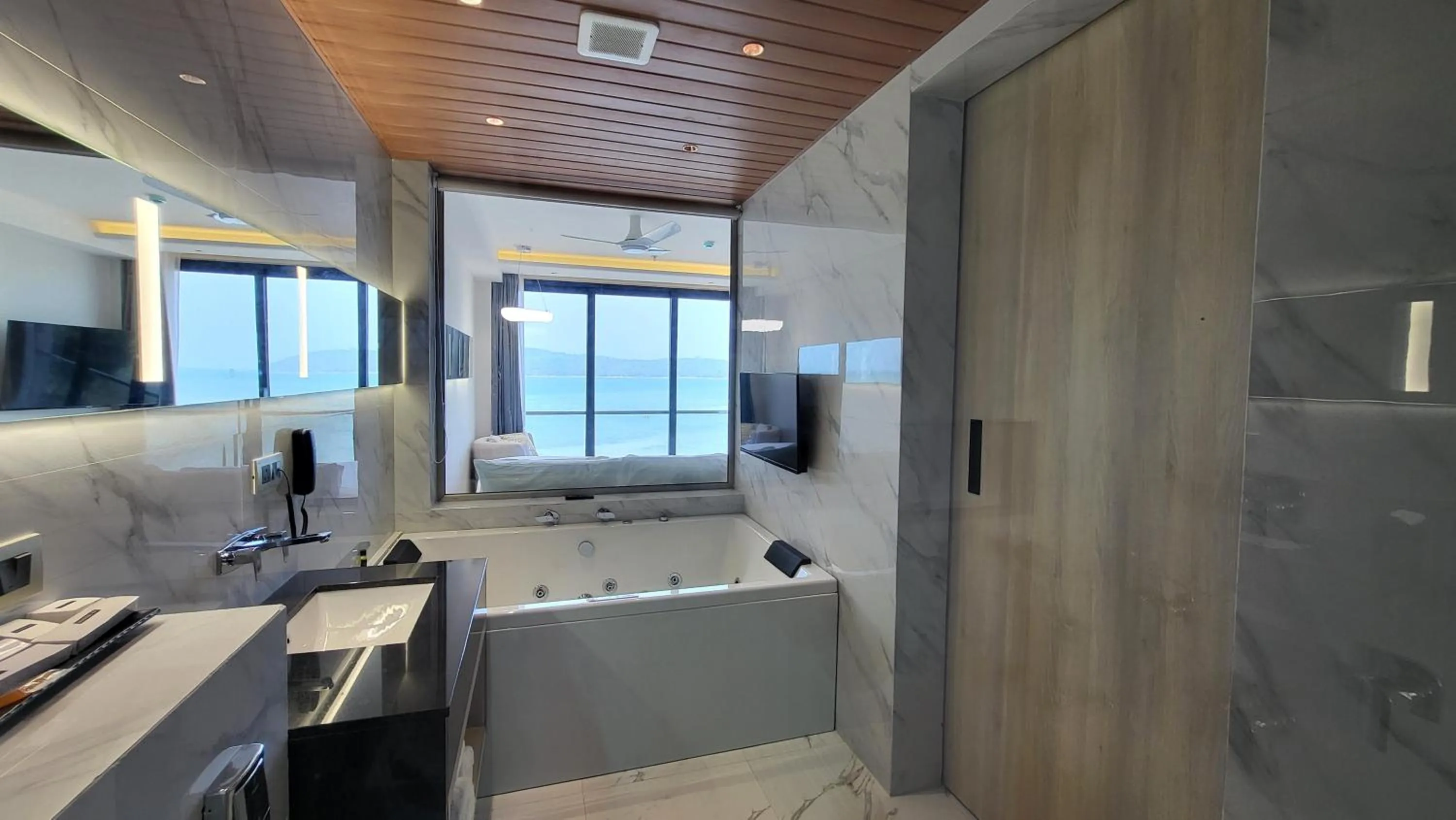 Bathroom in 6ix Seashore Hotel