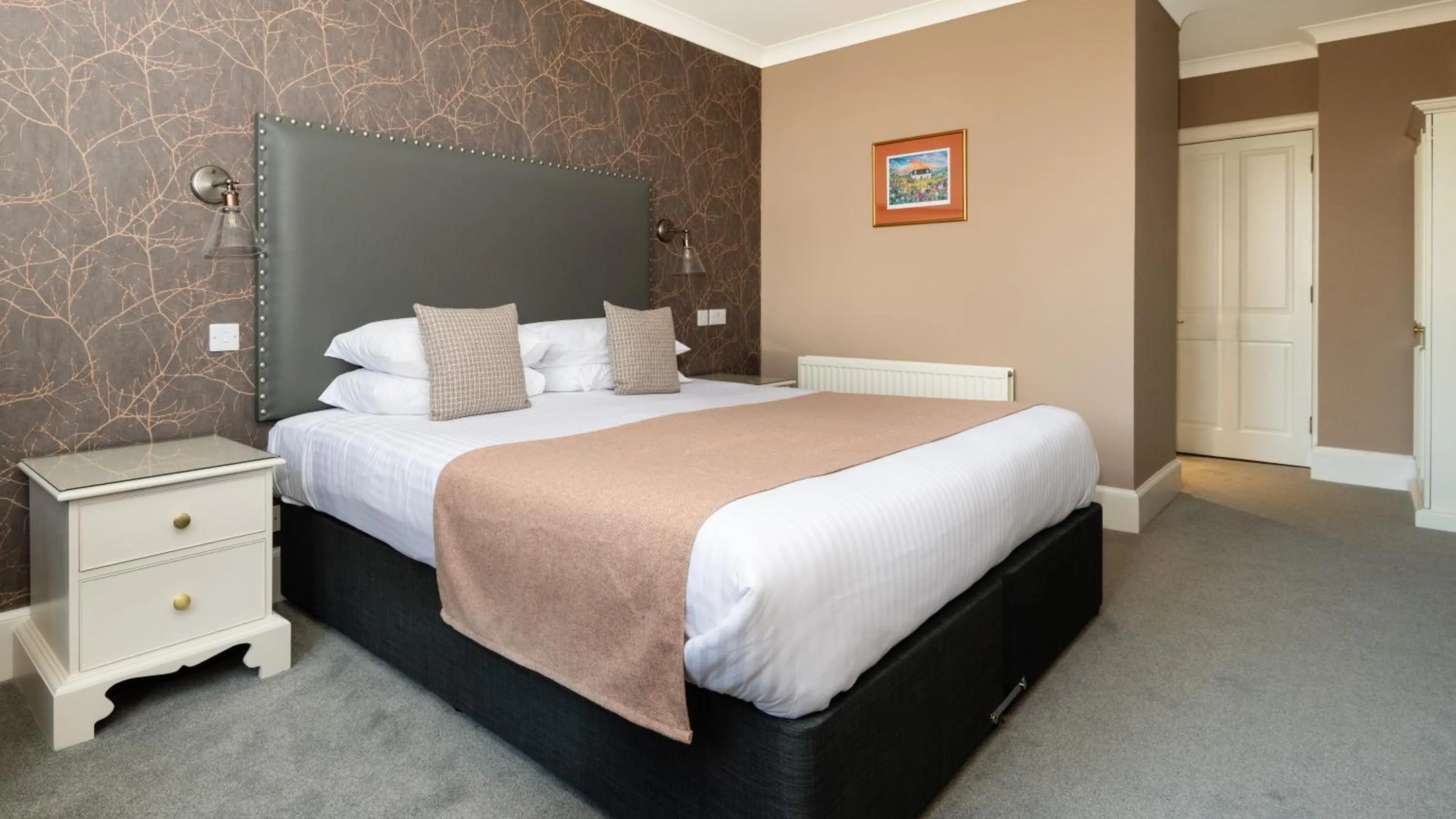 Bedroom, Bed in Sunbank House Metro Hotel