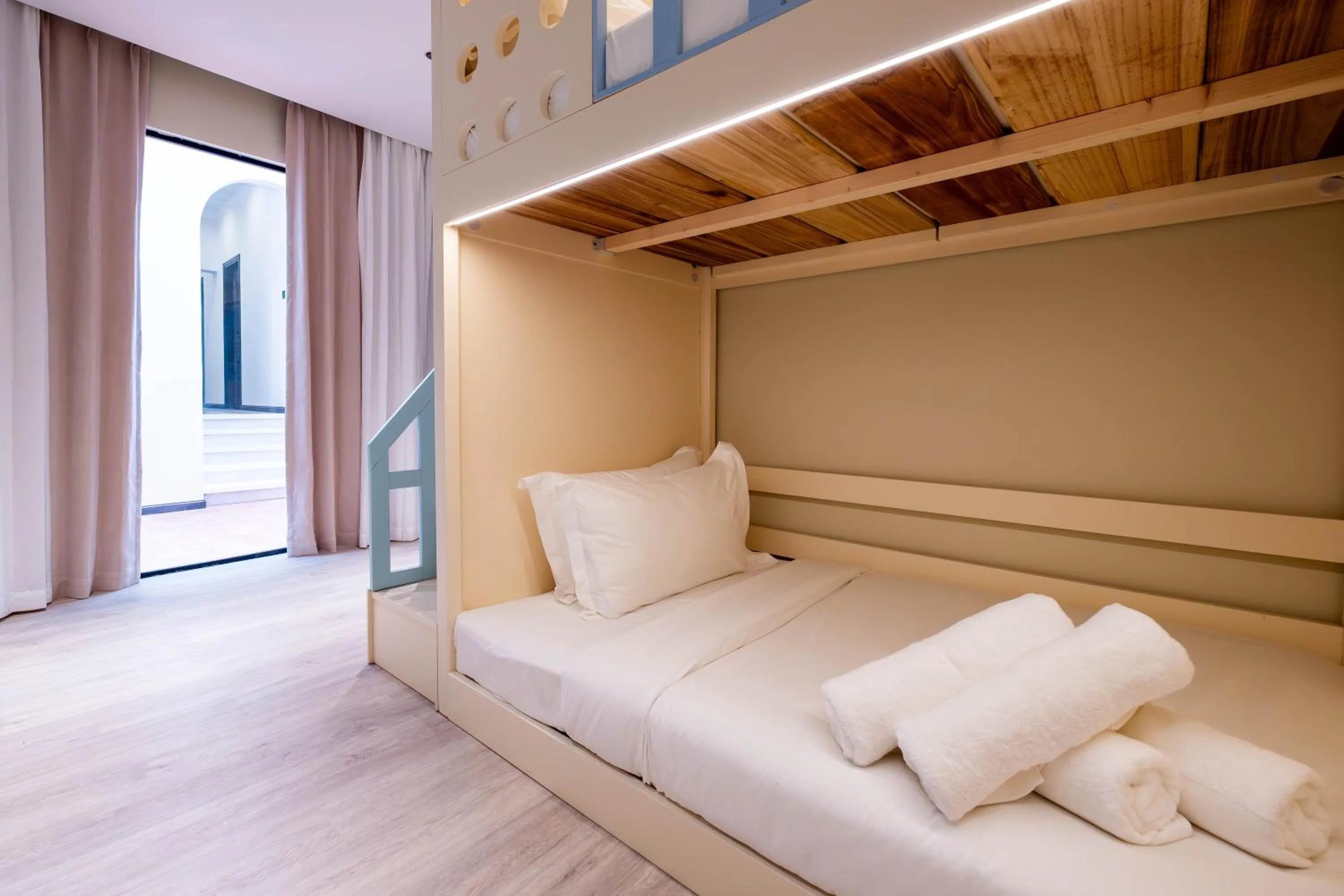 Bed in Rest Collection RedHouse Melaka