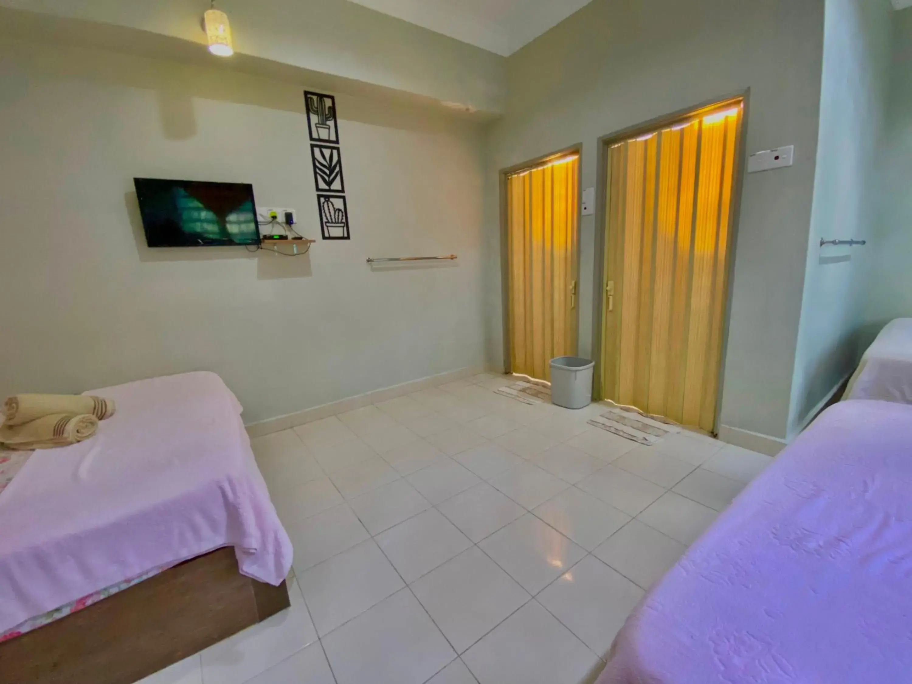 Bedroom, Bed in Hotel O D Qamar Motel Bedroom, Bed in Hotel O D Qamar Motel