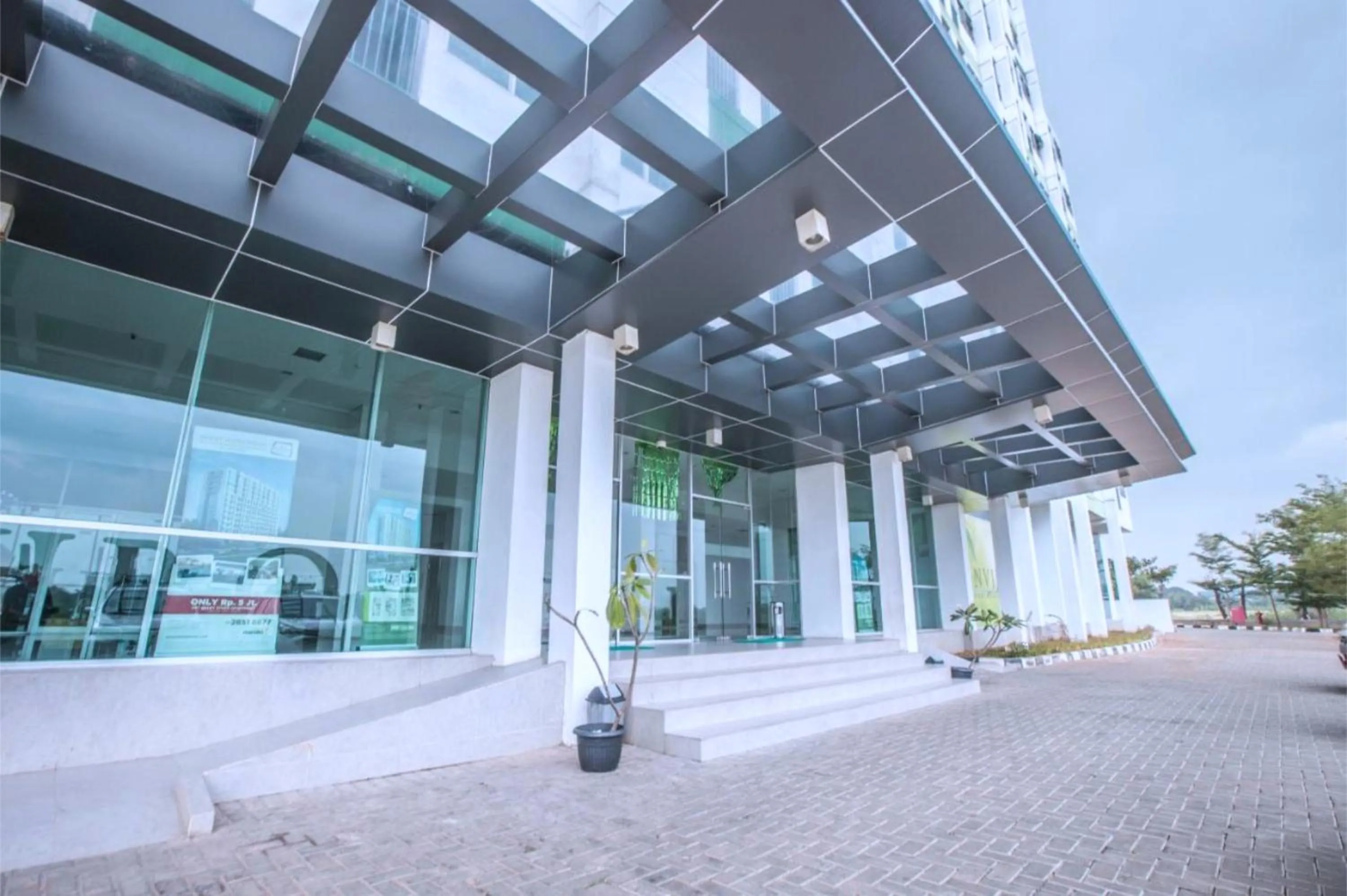 Property building in The Enviro Nusantara By Reccoma