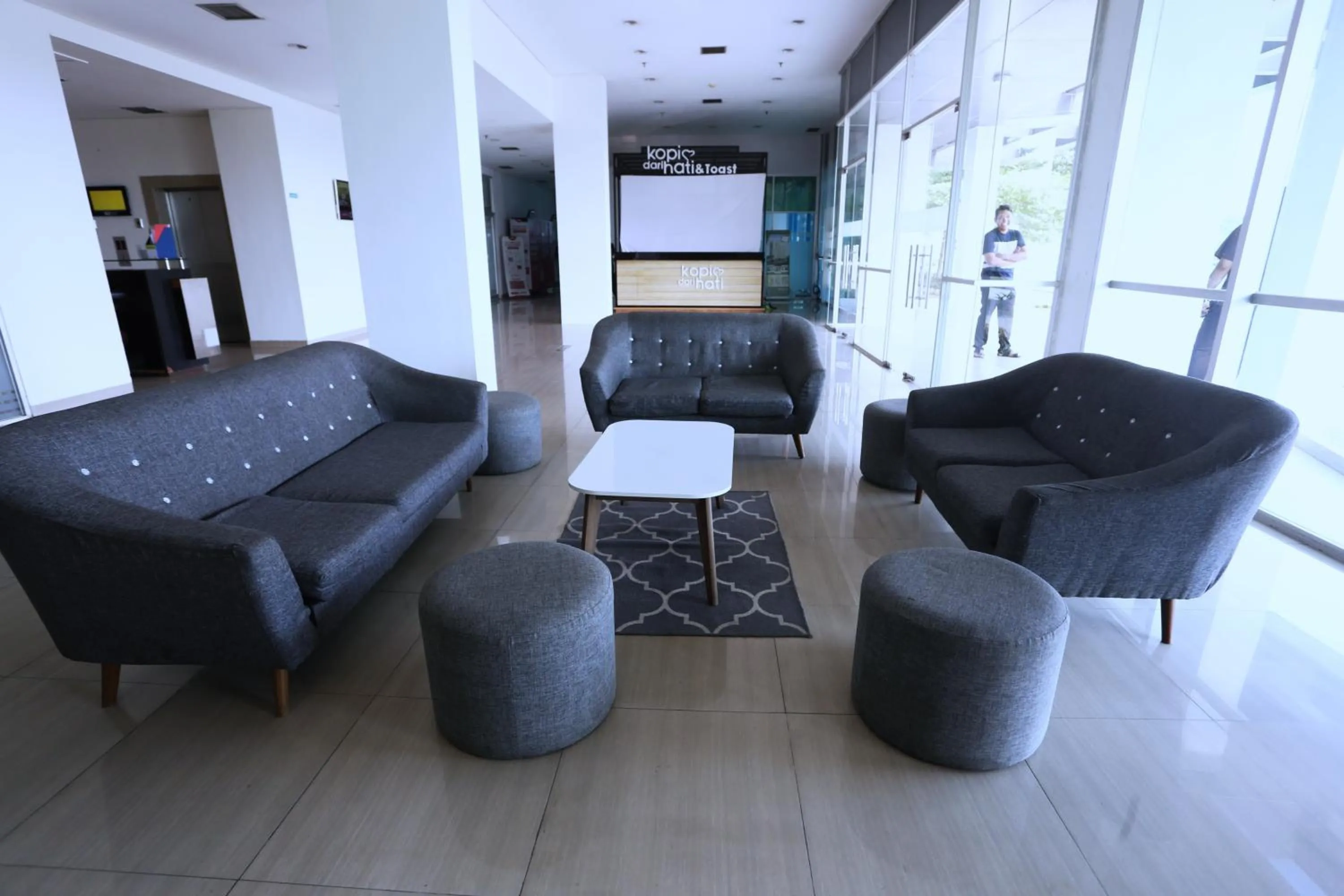 Seating area in The Enviro Nusantara By Reccoma