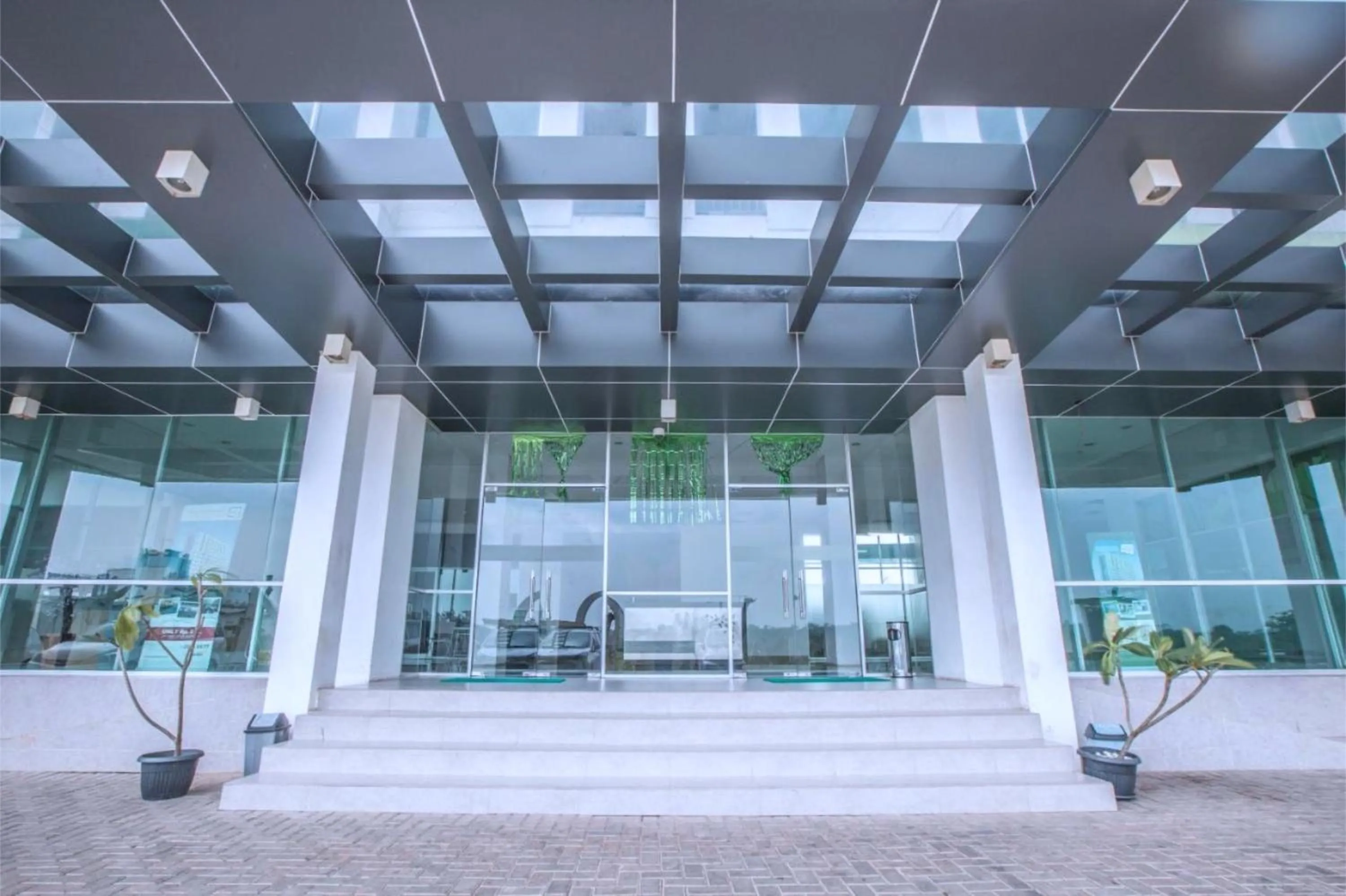 Property building in The Enviro Nusantara By Reccoma