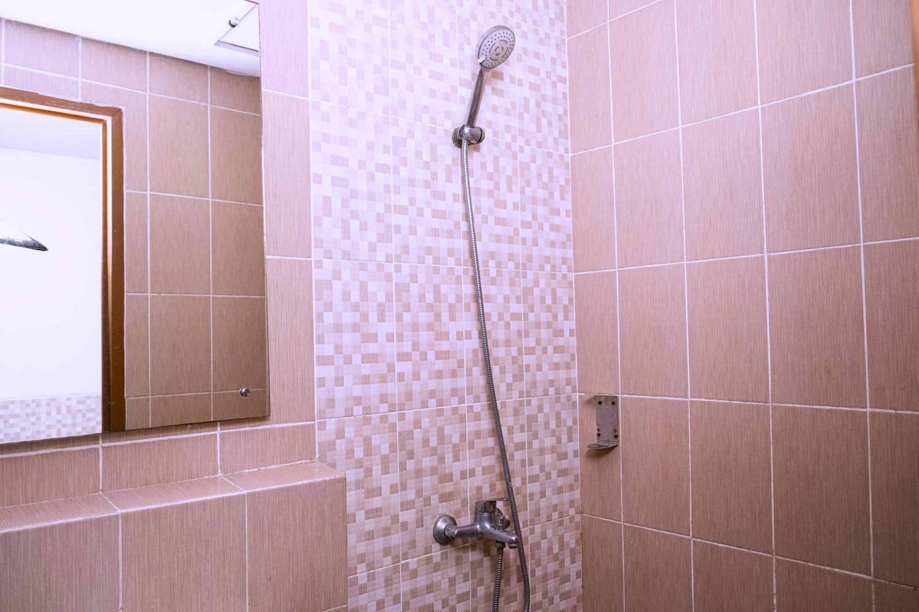 Shower in The Enviro Nusantara By Reccoma