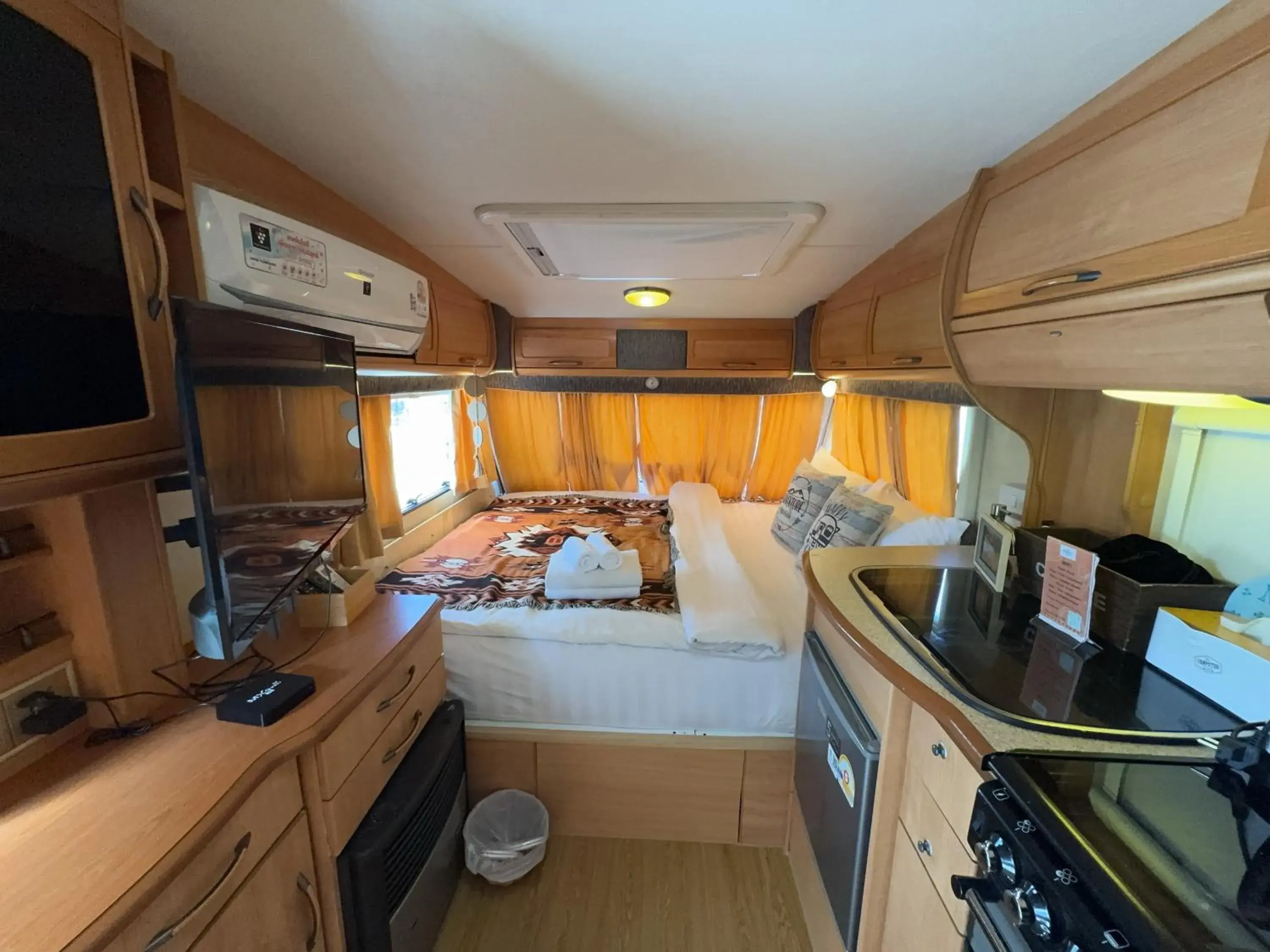 Caravan with River View in The Campster Kanchanaburi Caravan with River View in The Campster Kanchanaburi