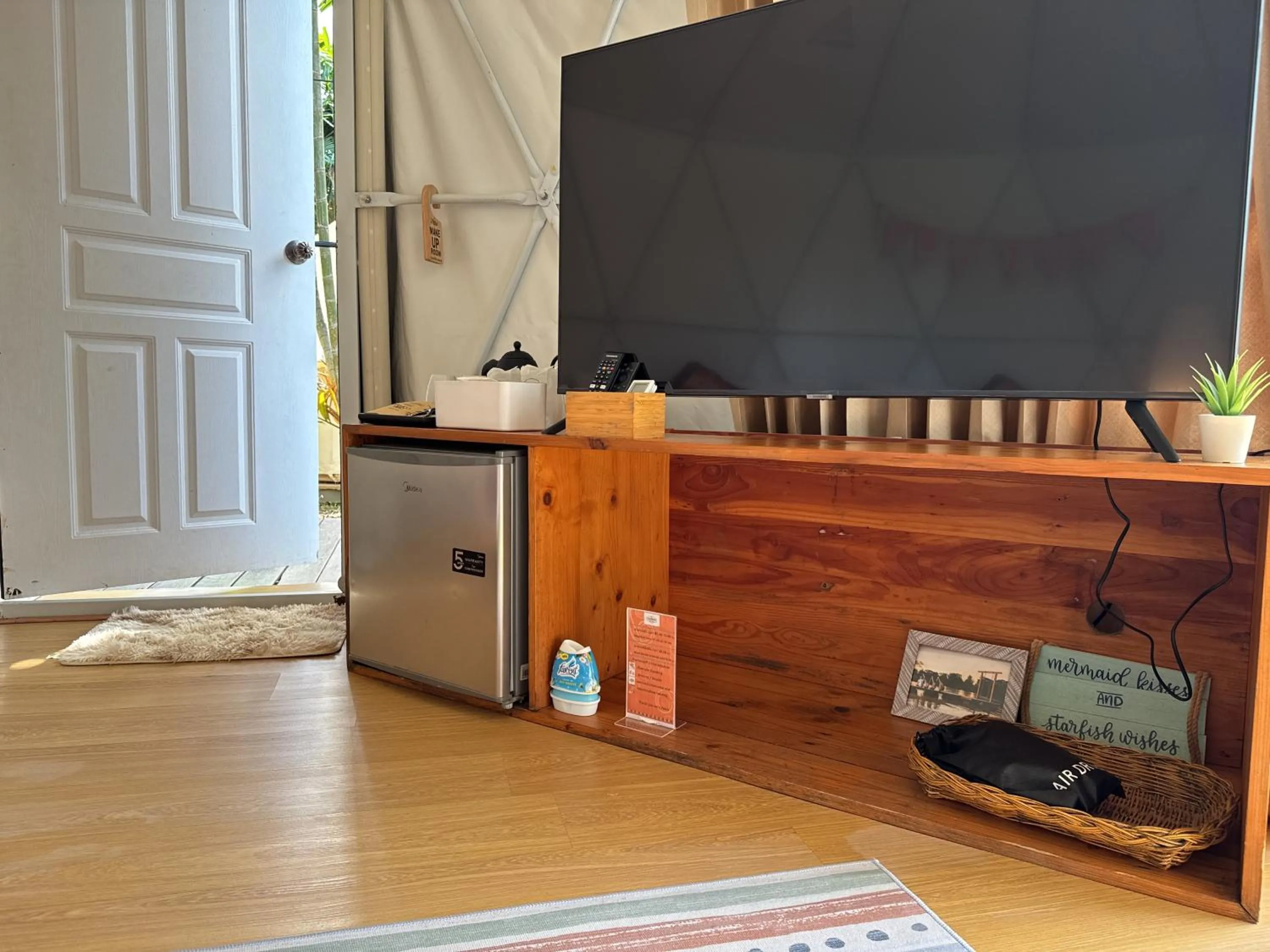 TV and multimedia in The Campster Kanchanaburi