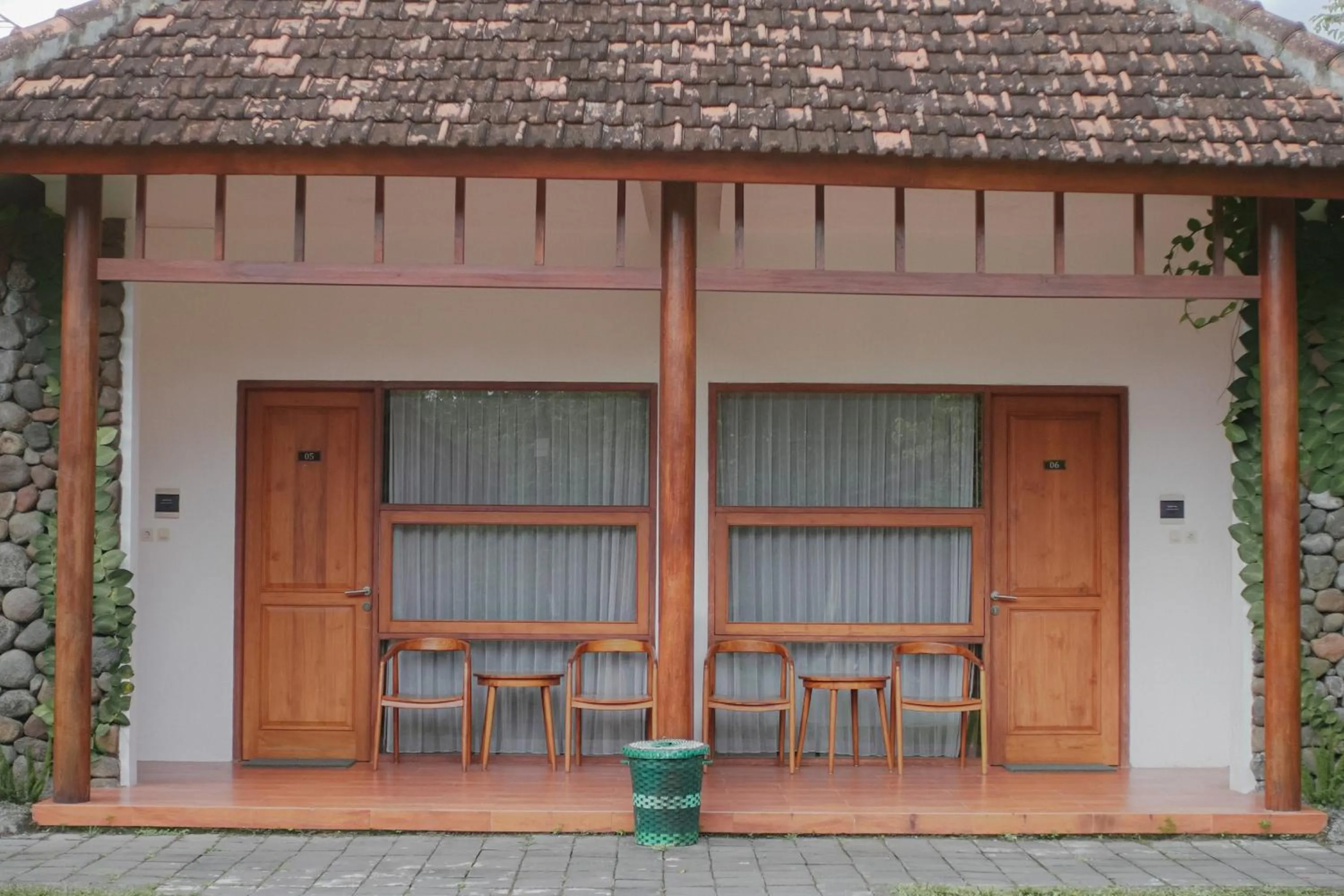 Property building in Asram Edupark