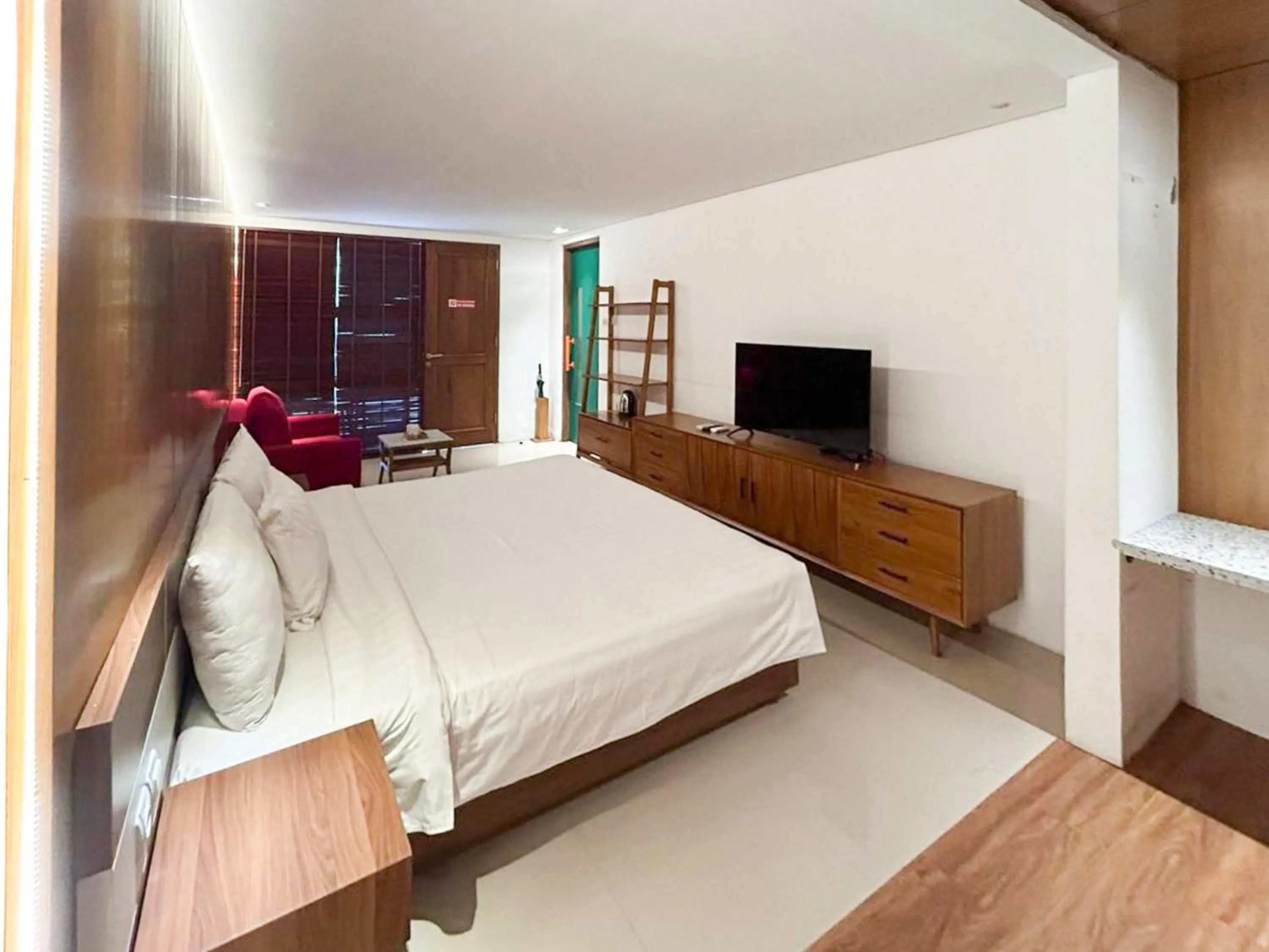 Bedroom, Bed in Asram Edupark