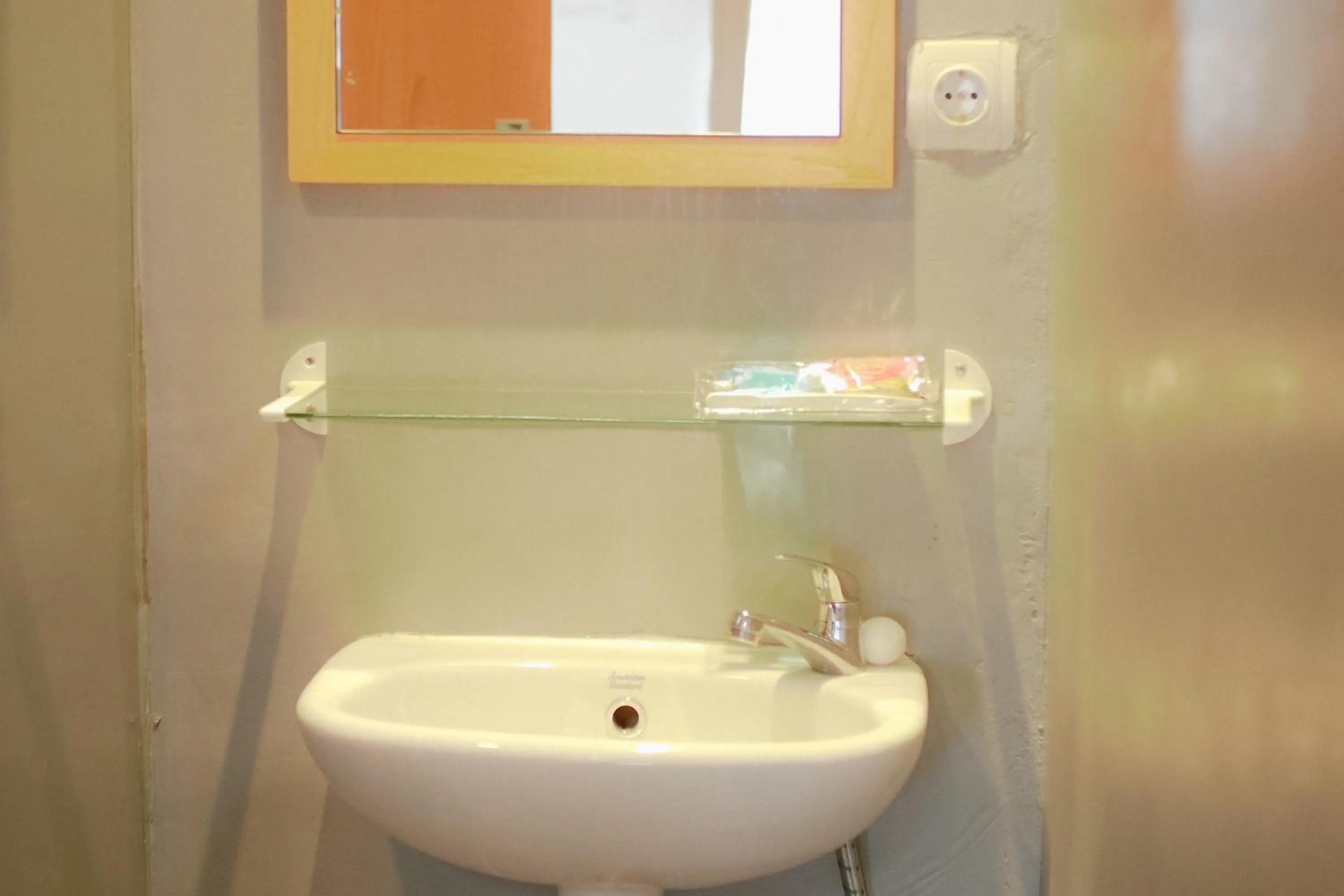 Bathroom in Asram Edupark