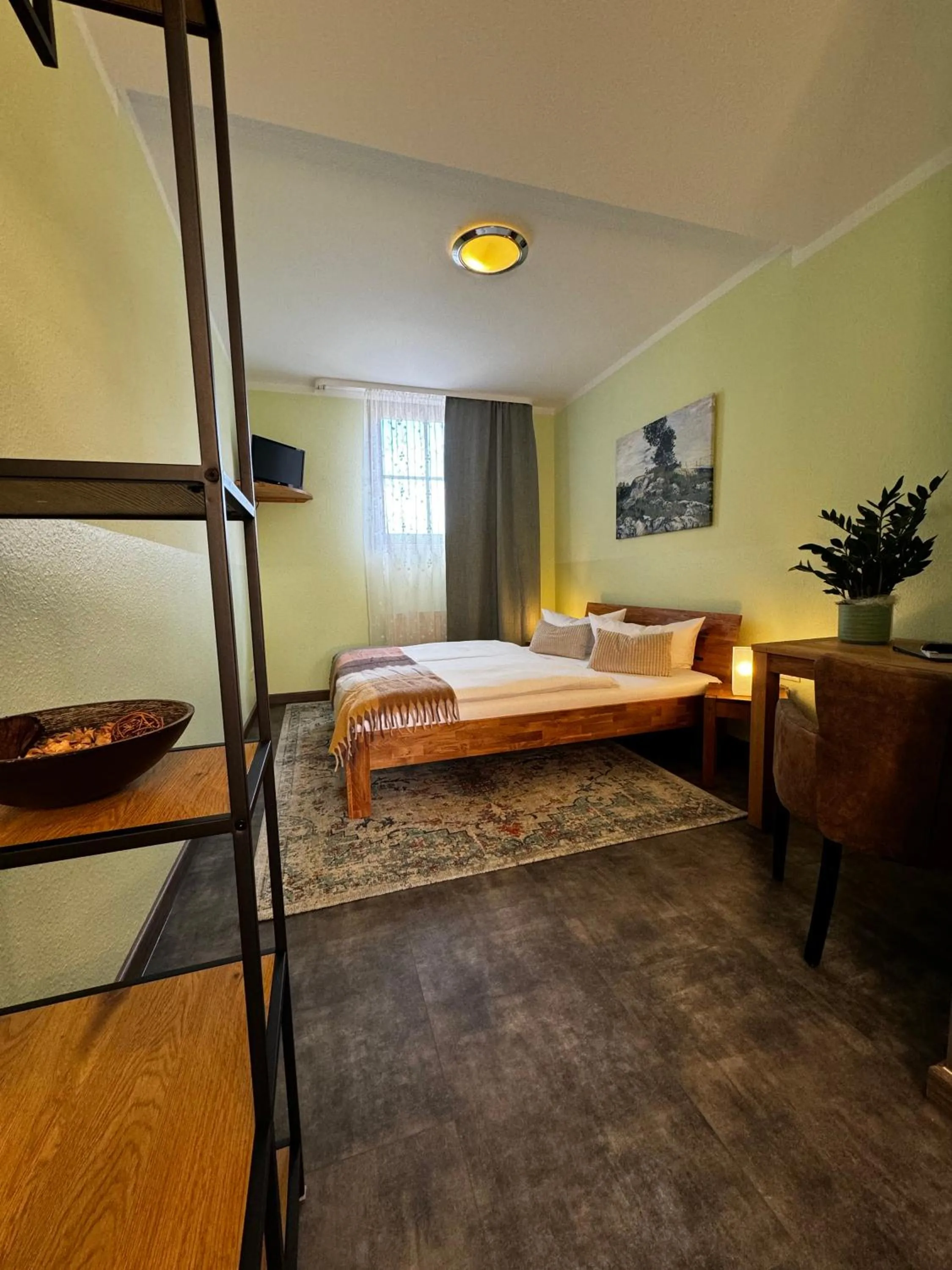 Photo of the whole room, Bed in Logis Hotel Stadt Neustadt