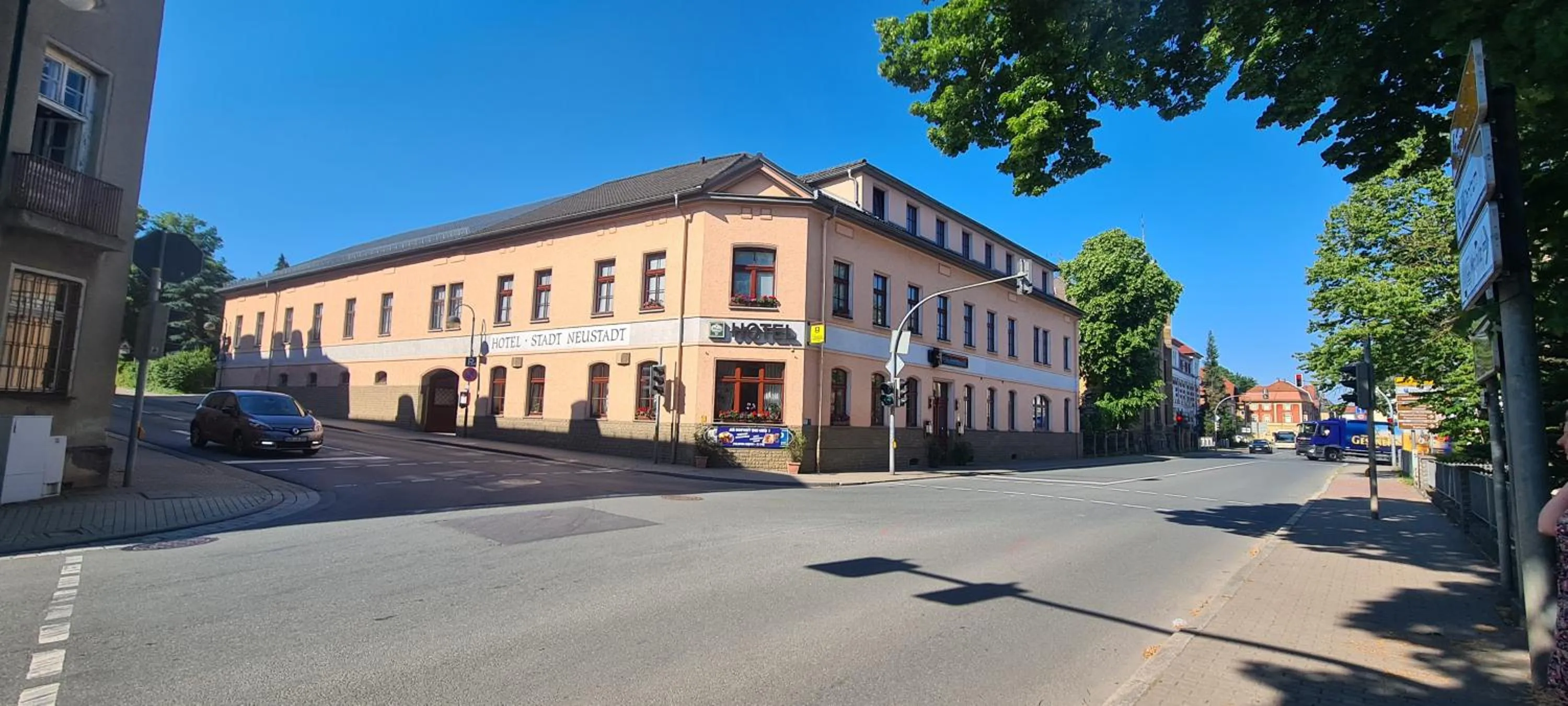 Property building in Logis Hotel Stadt Neustadt
