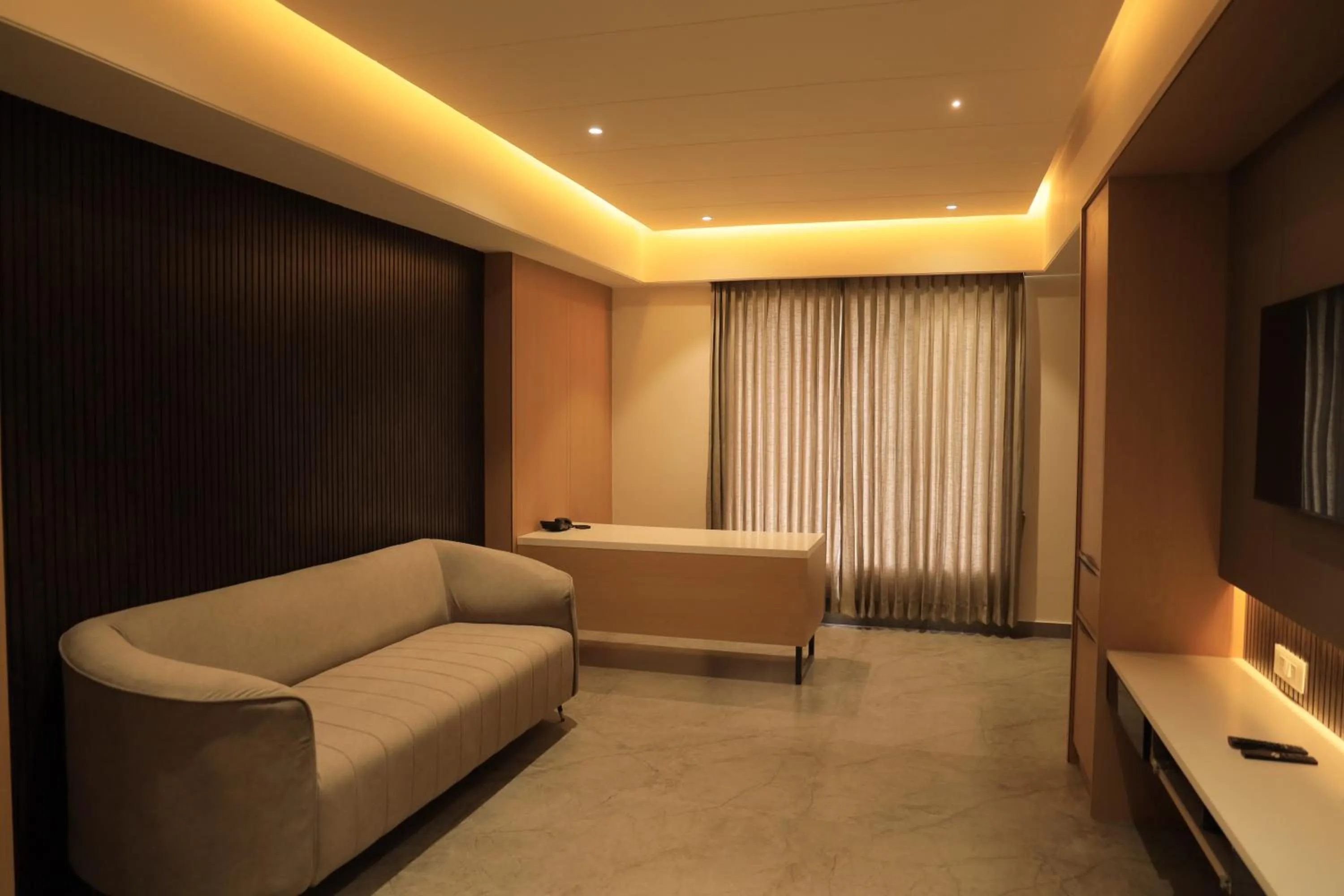 TV and multimedia in VANTARA SUITEs