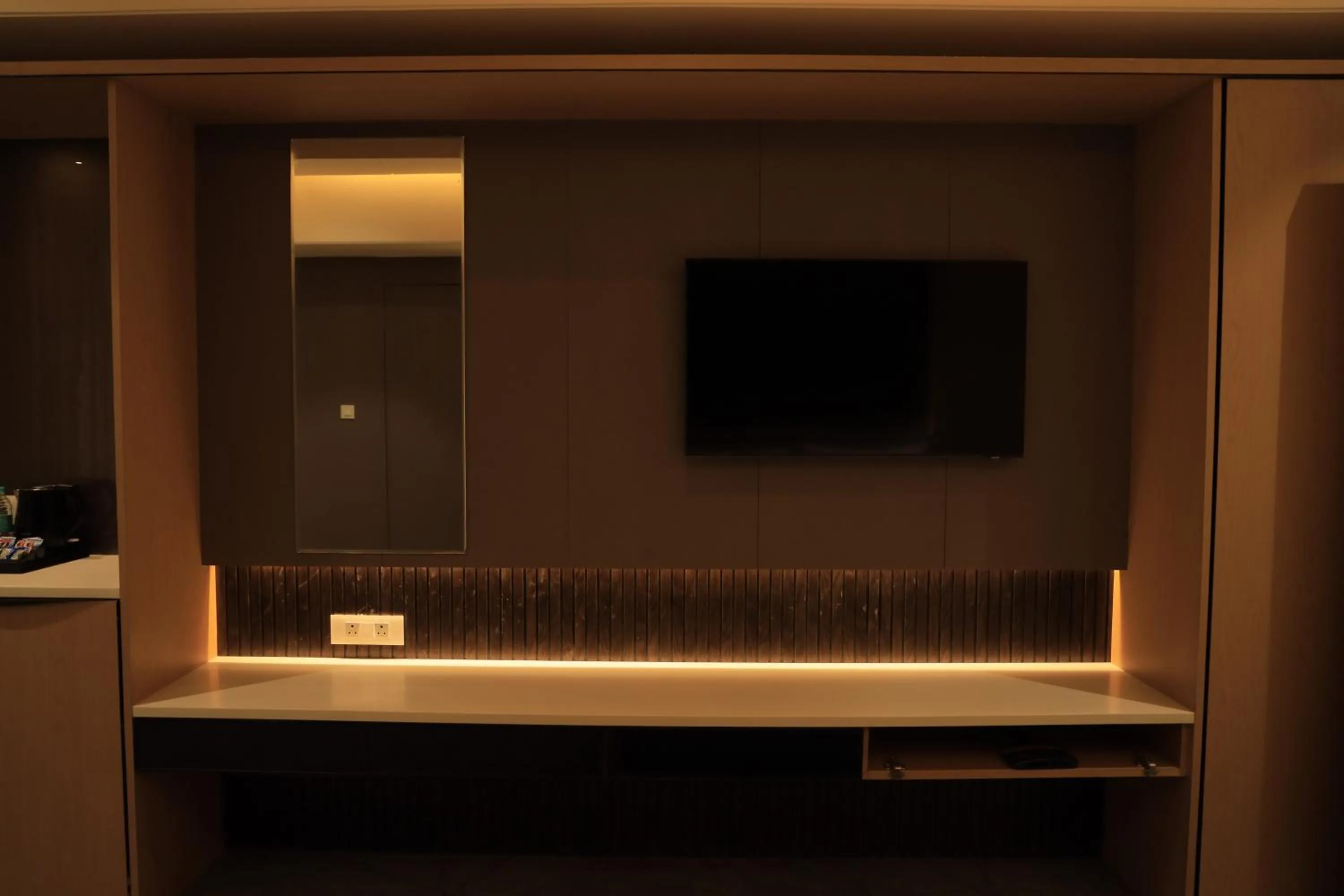 TV and multimedia in VANTARA SUITEs