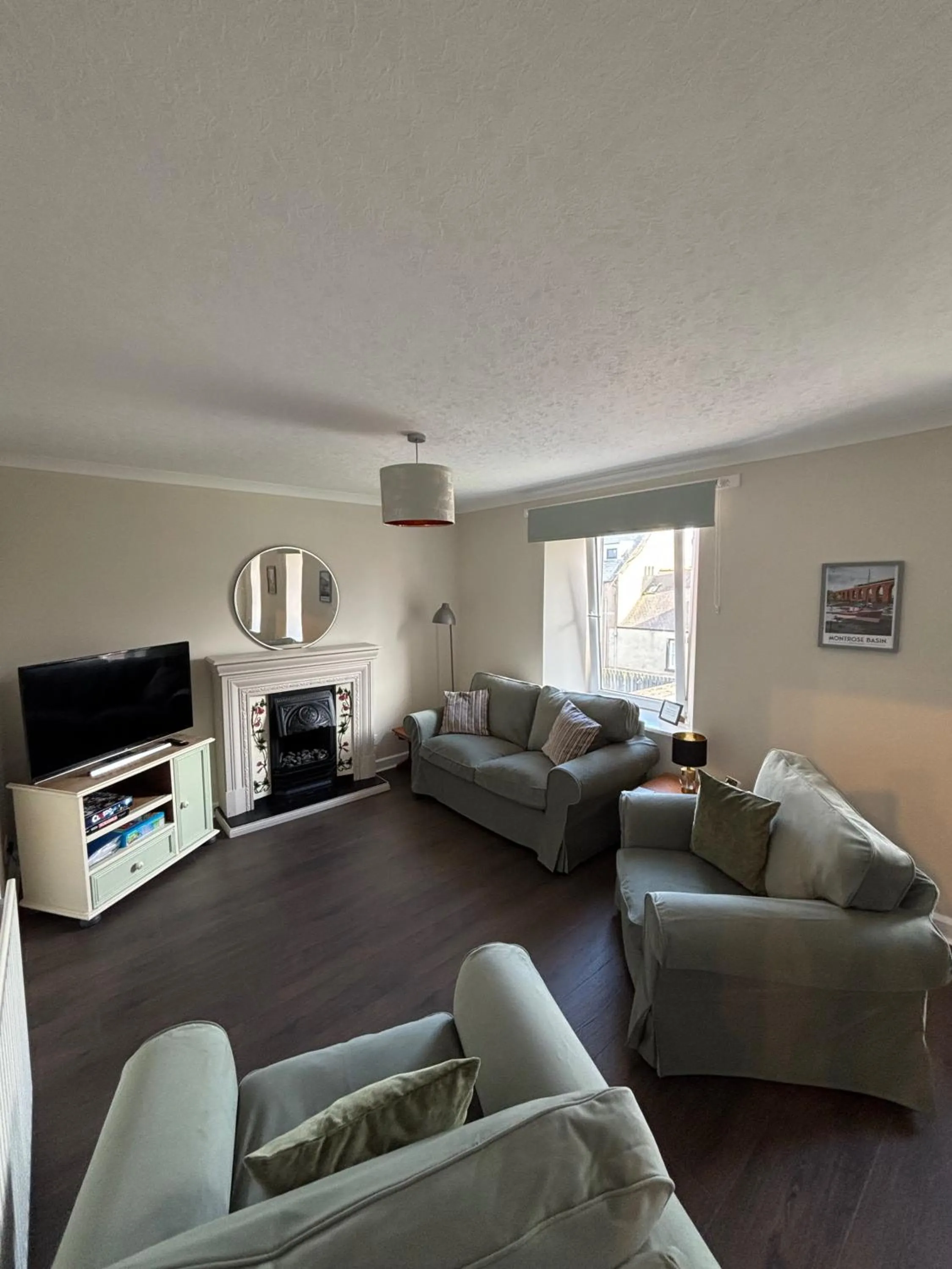 Close to beach town golf & natural beauty spots