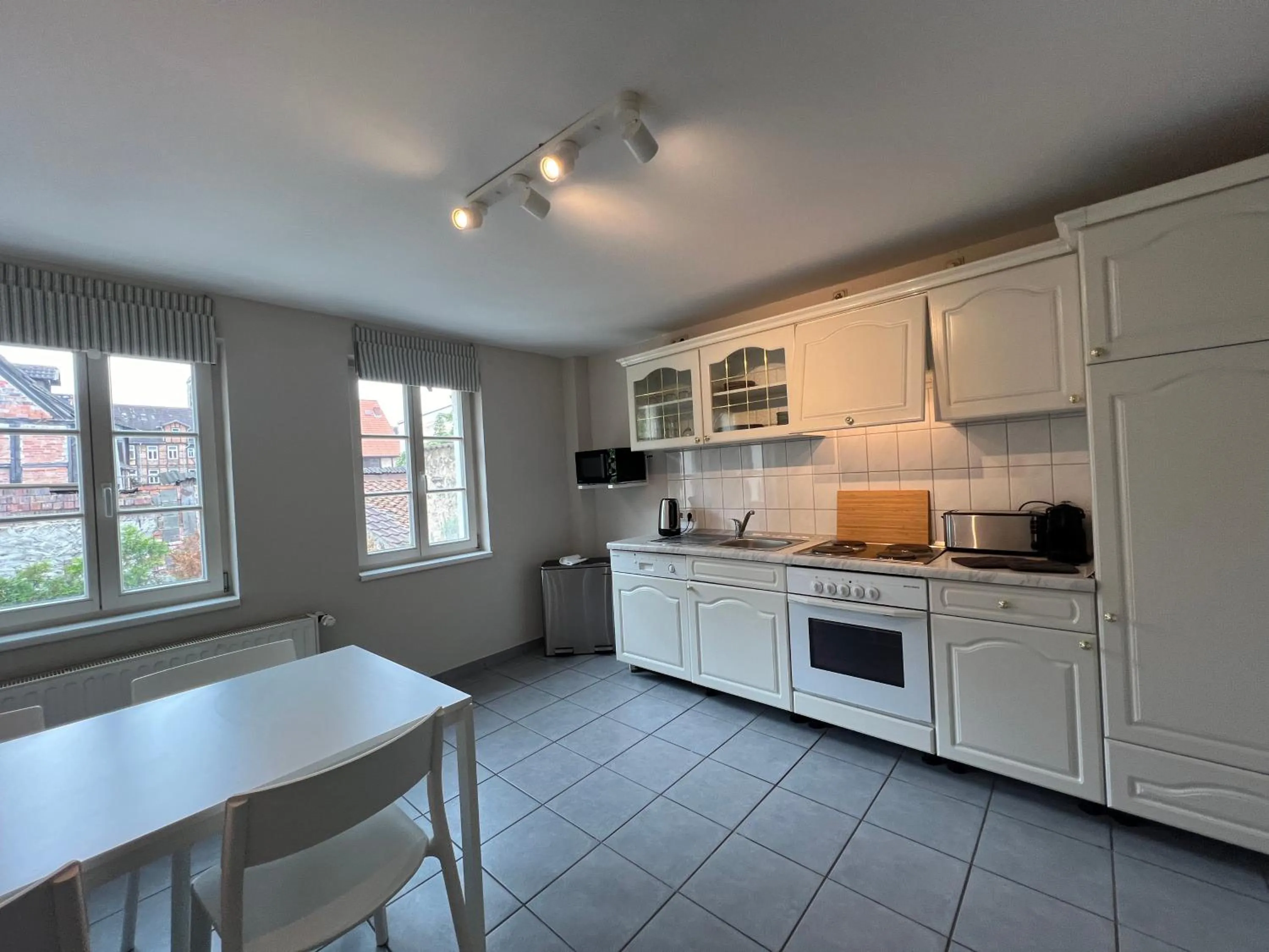 gina stay - Apartmenthaus im Zentrum von Quedlinburg