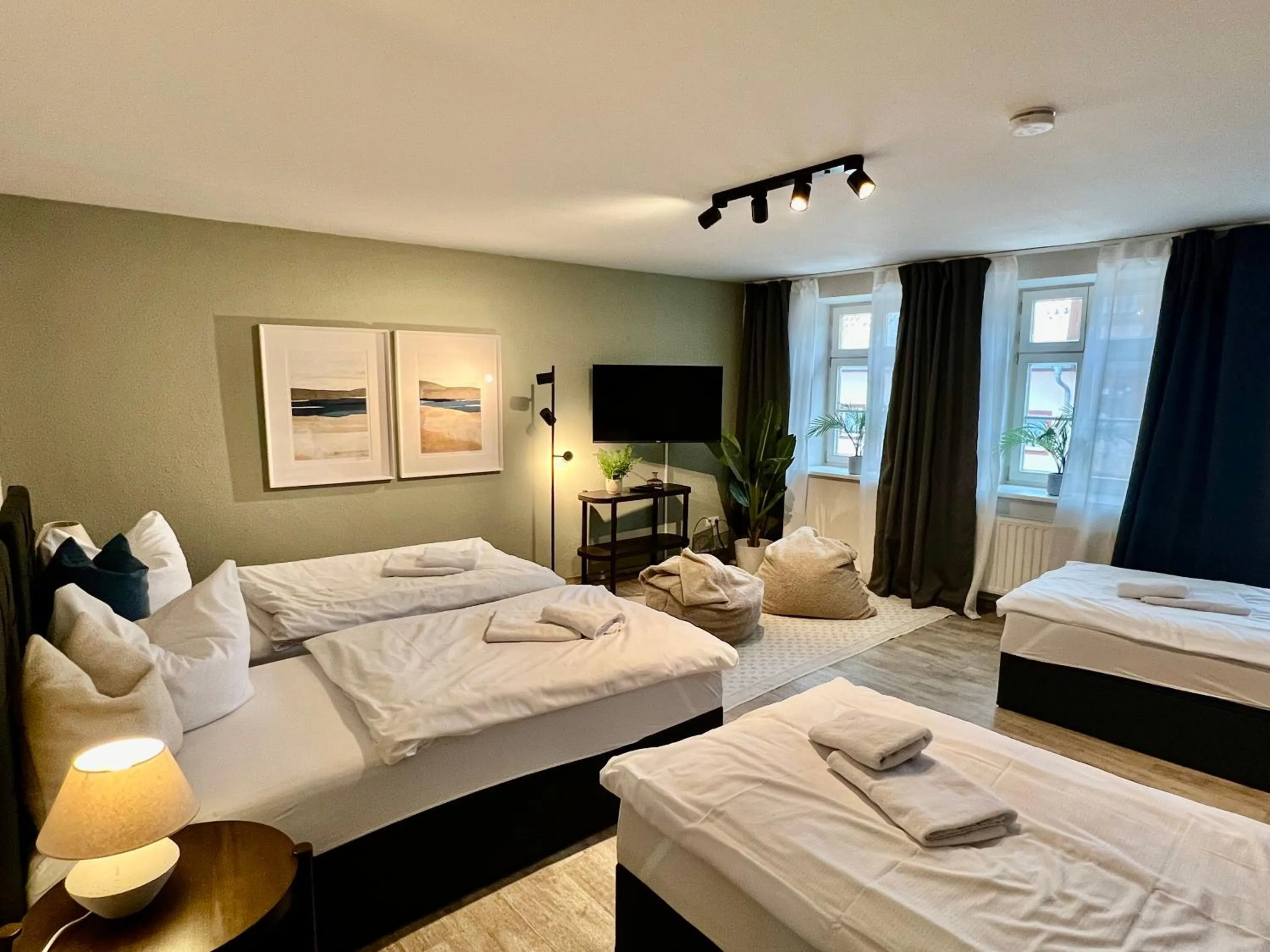 Bed in gina stay - Apartmenthaus im Zentrum von Quedlinburg