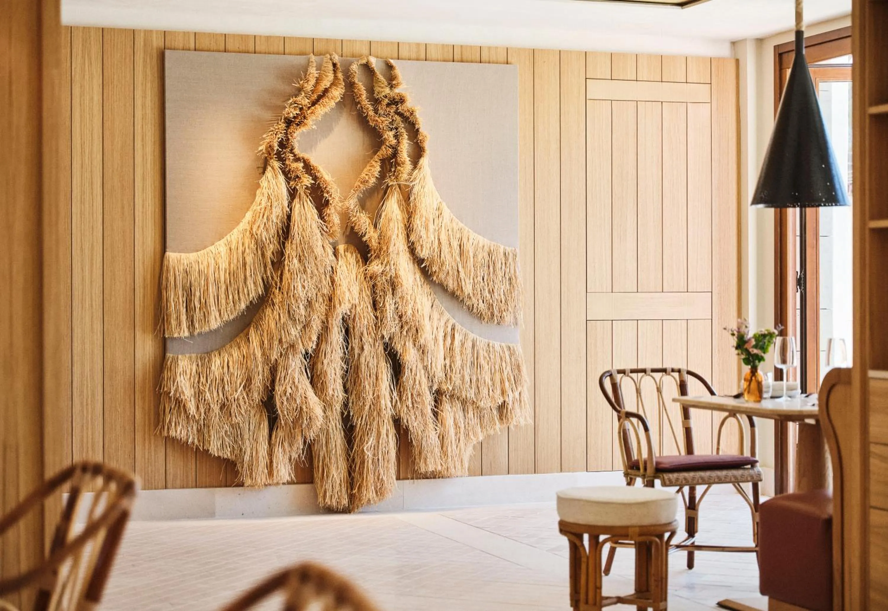 Restaurant/places to eat, Bed in Four Seasons Resort Mallorca at Formentor