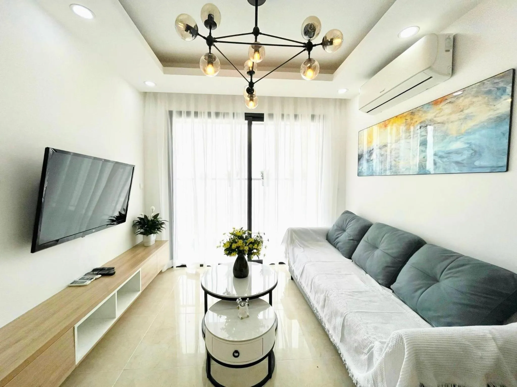 Bed in DcapitaleC6 2Br2Wc Highrise