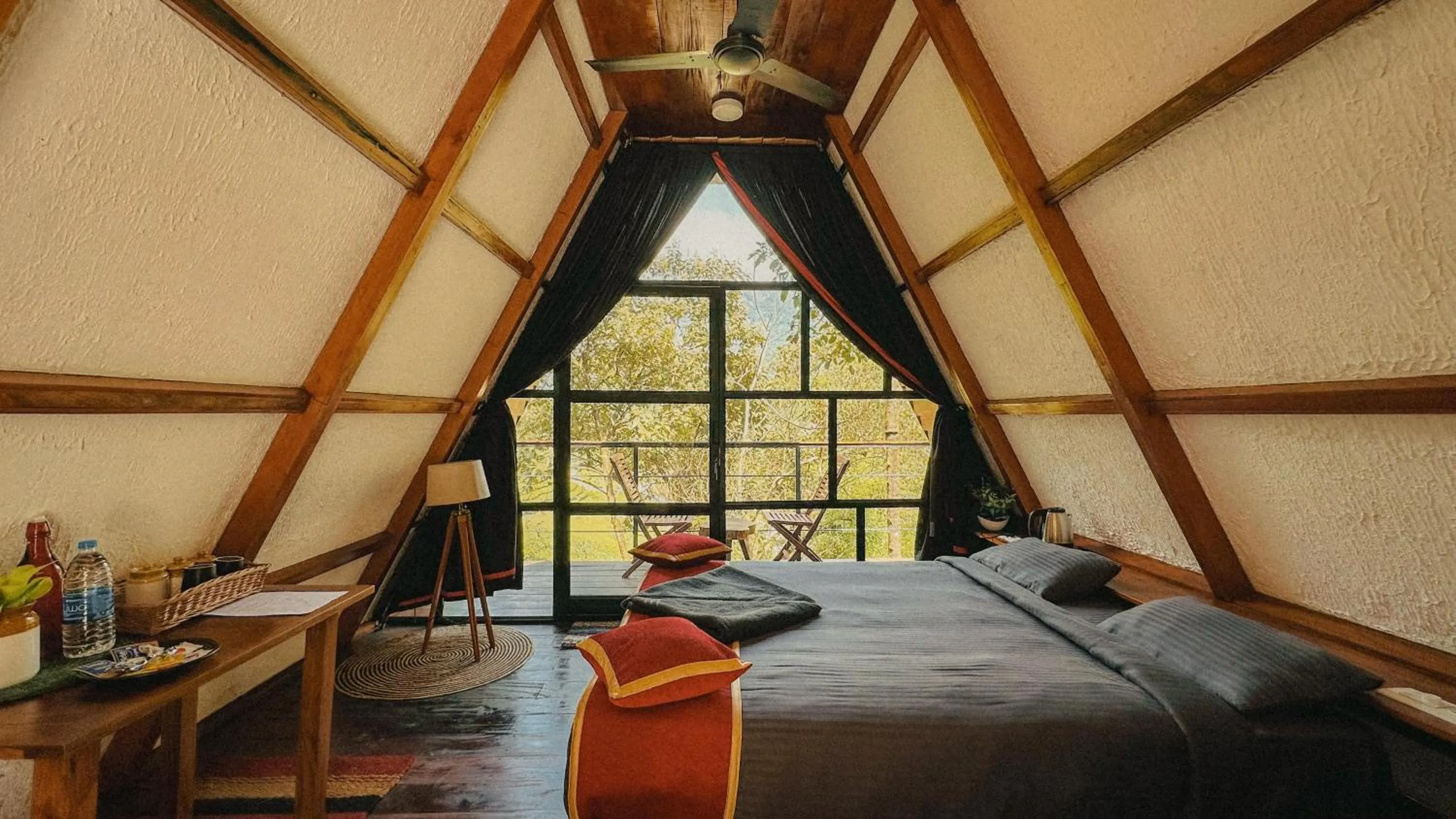 Bedroom, Bed in Forestscape Resort Munnar