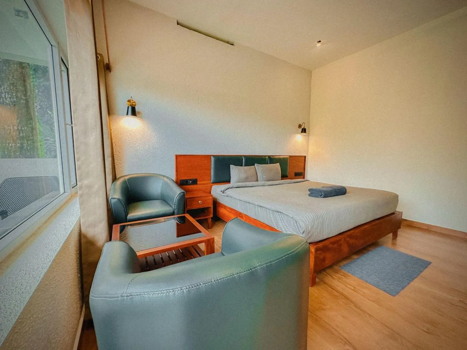 Photo of the whole room, Bed in Forestscape Resort Munnar