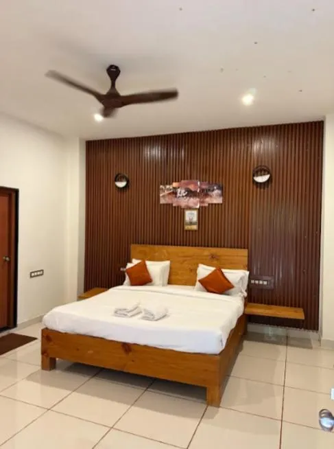 Bedroom, Bed in Champions Ranch