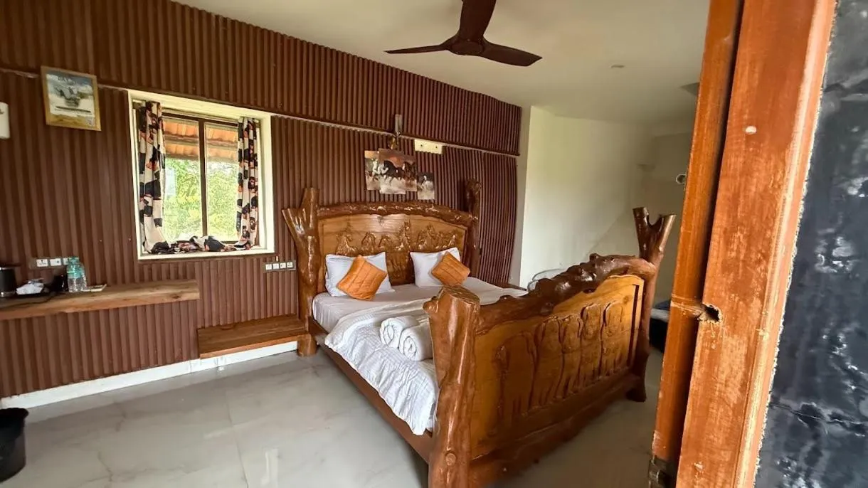 Bedroom, Bed in Champions Ranch