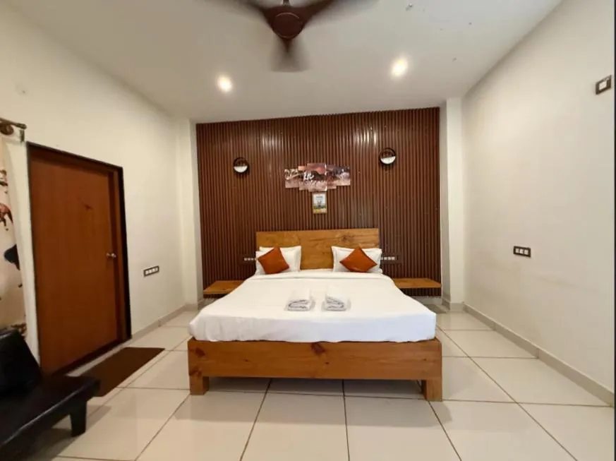 Bedroom, Bed in Champions Ranch