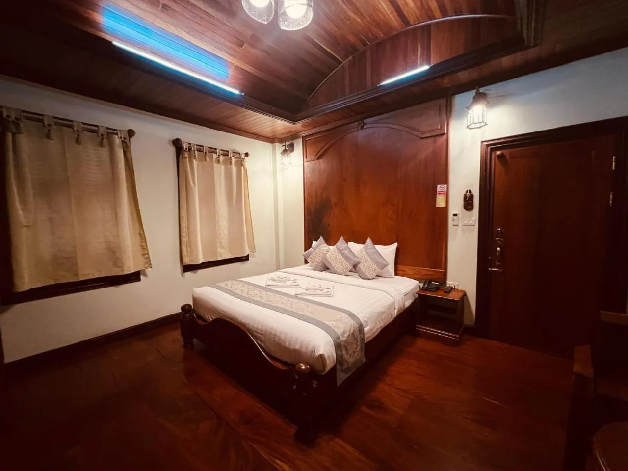 Bedroom, Bed in Pumalin Villa
