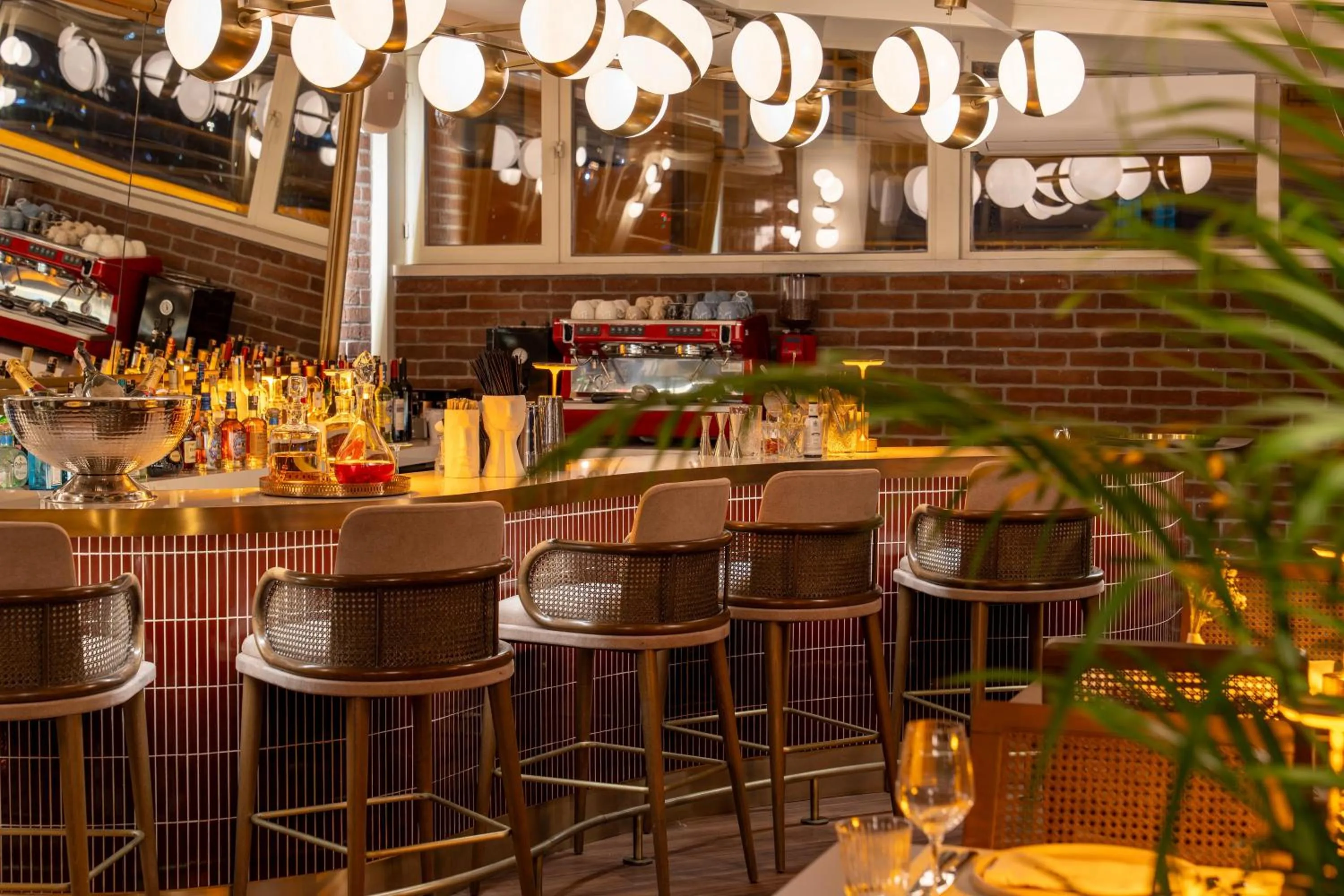 Restaurant/places to eat in Querencia Hotel