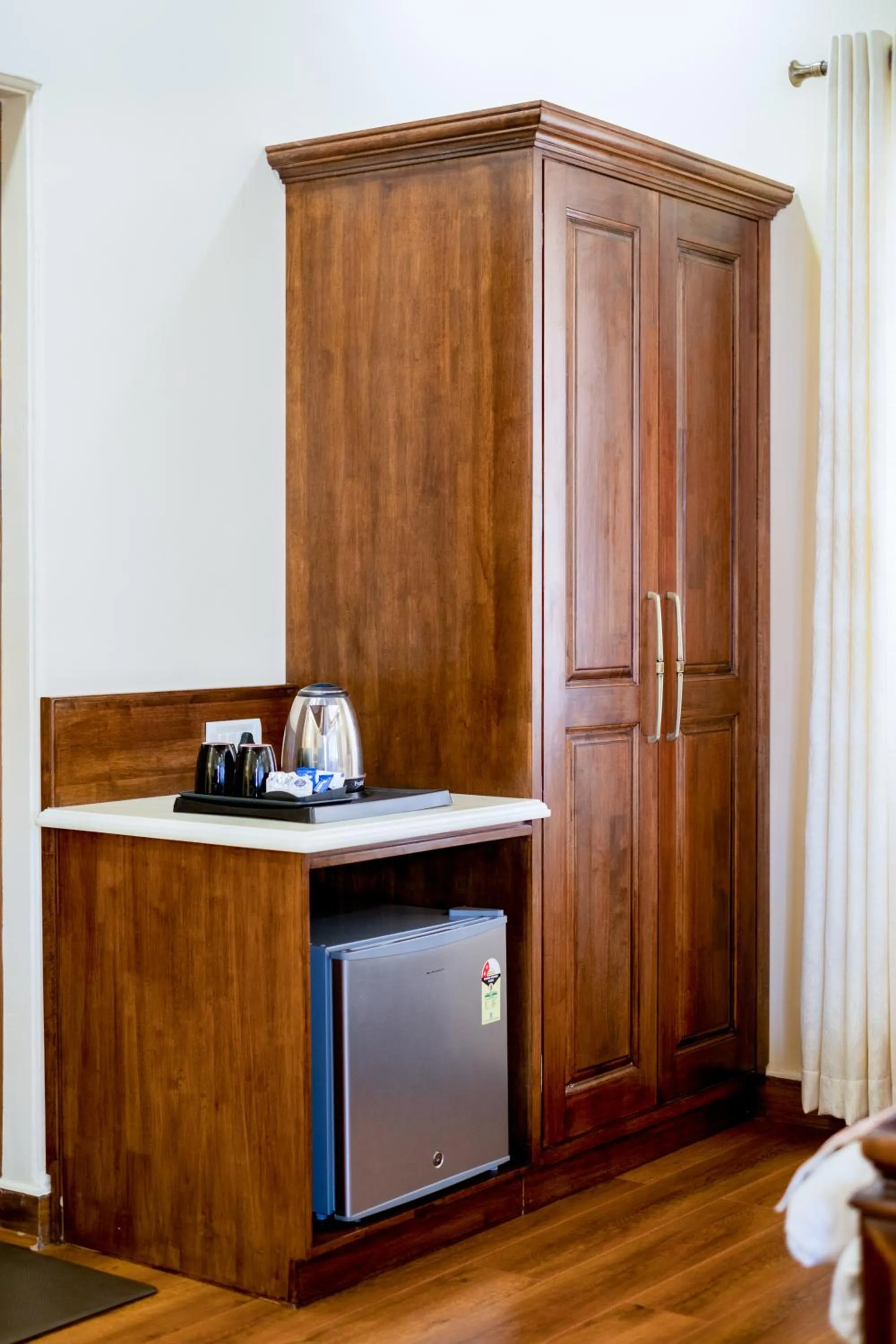 minibar in Moghal Mahal Resort Rajbagh Srinagar