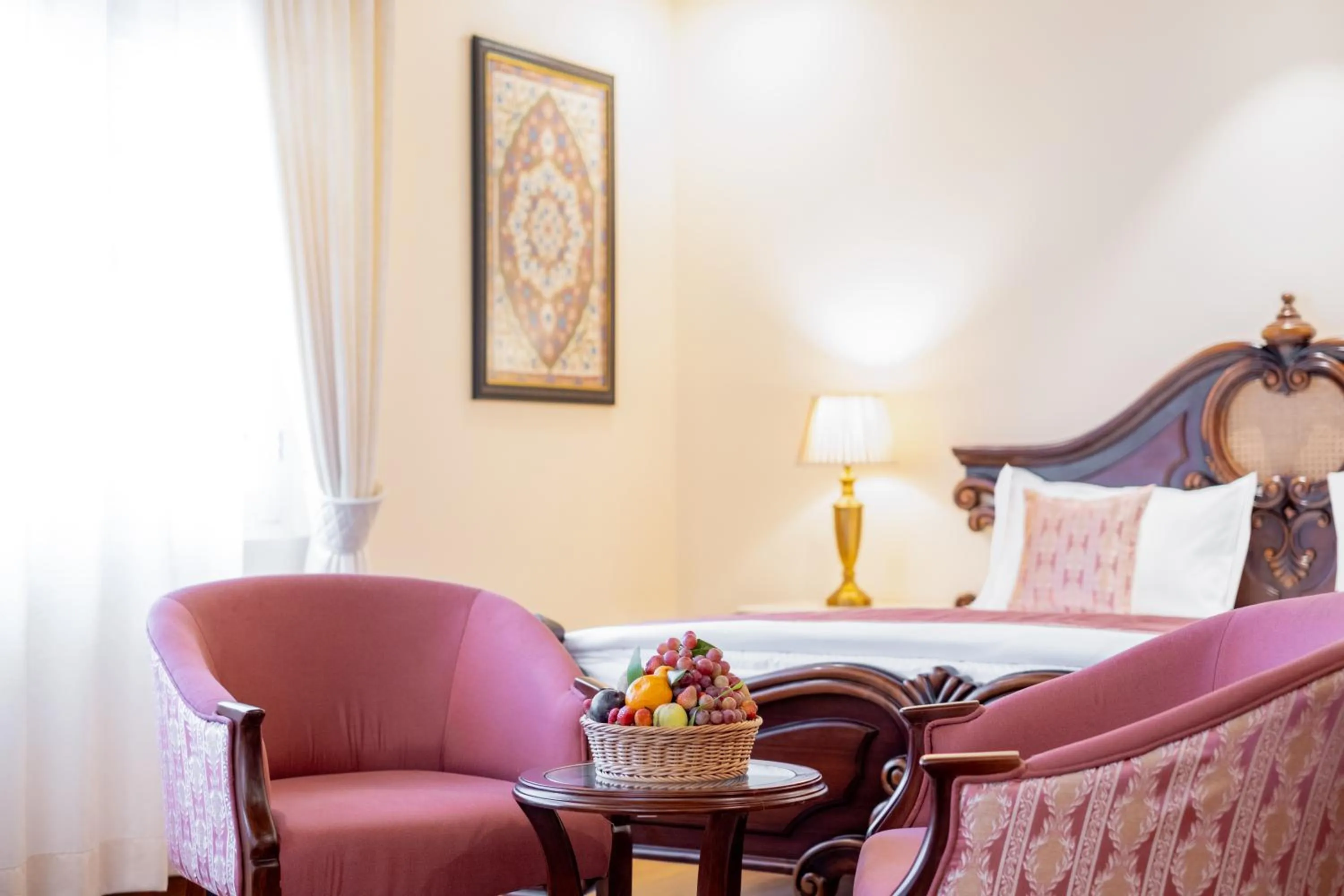 Seating area in Moghal Mahal Resort Rajbagh Srinagar