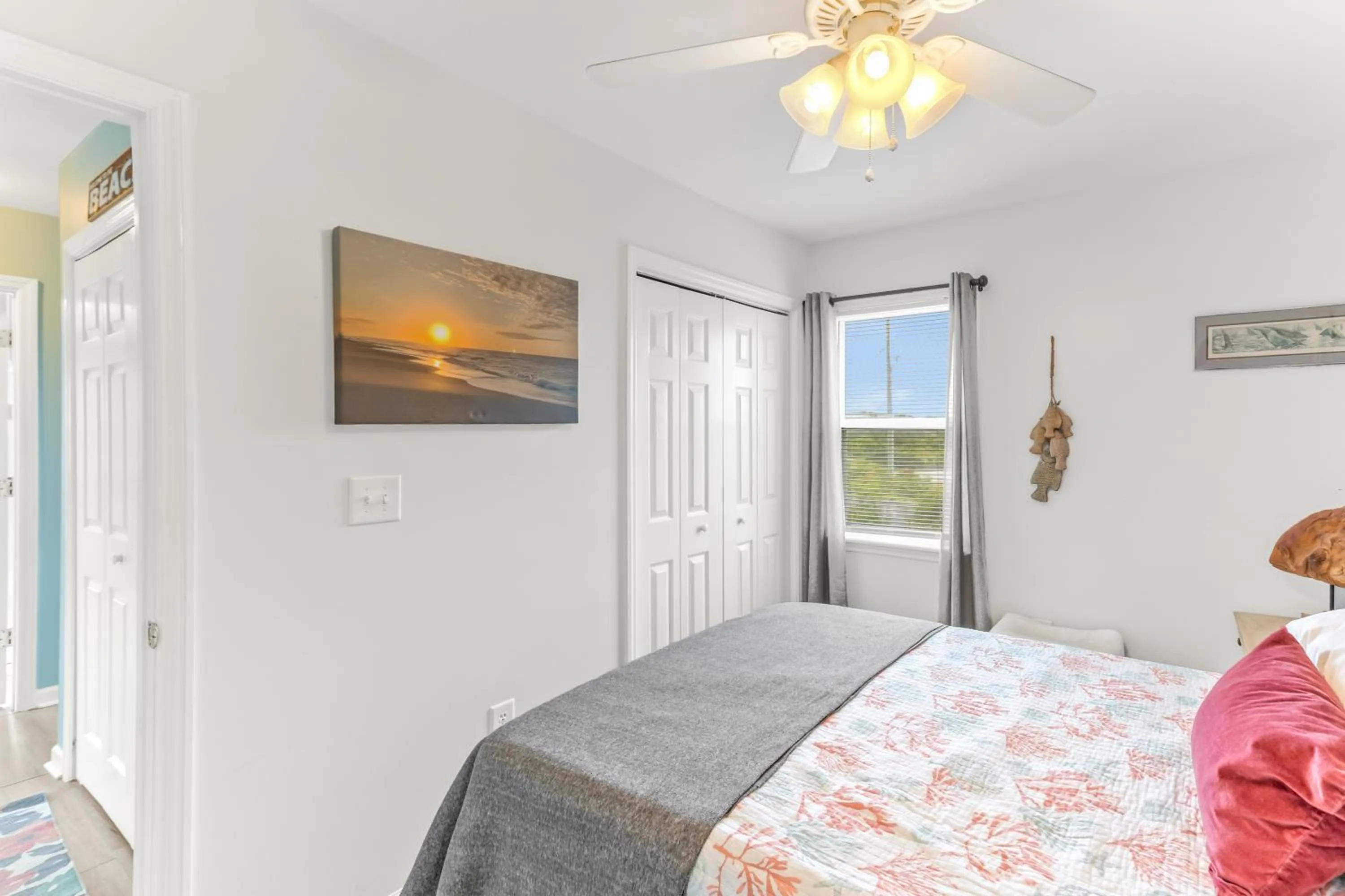 Bed in Lowe Tide