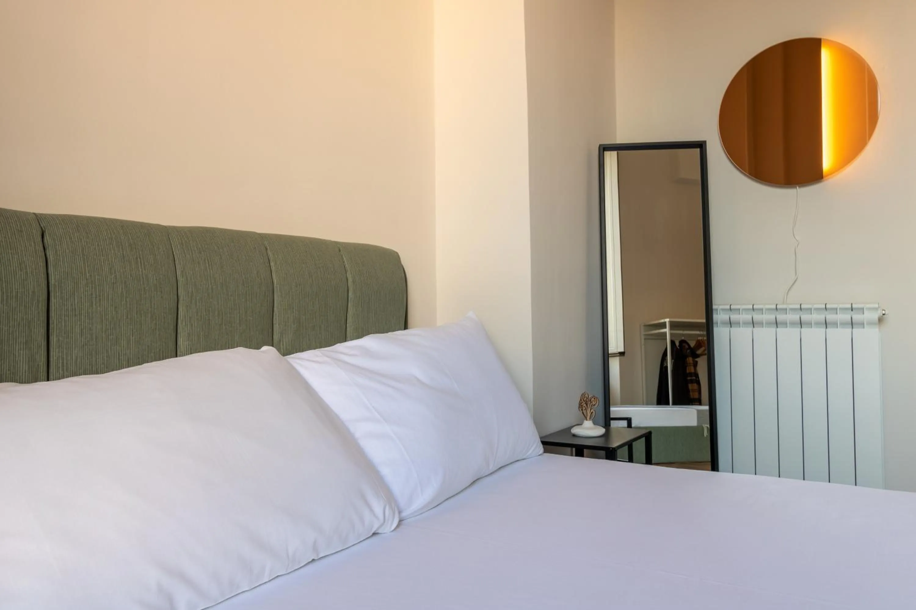 Joe Litty Rooms