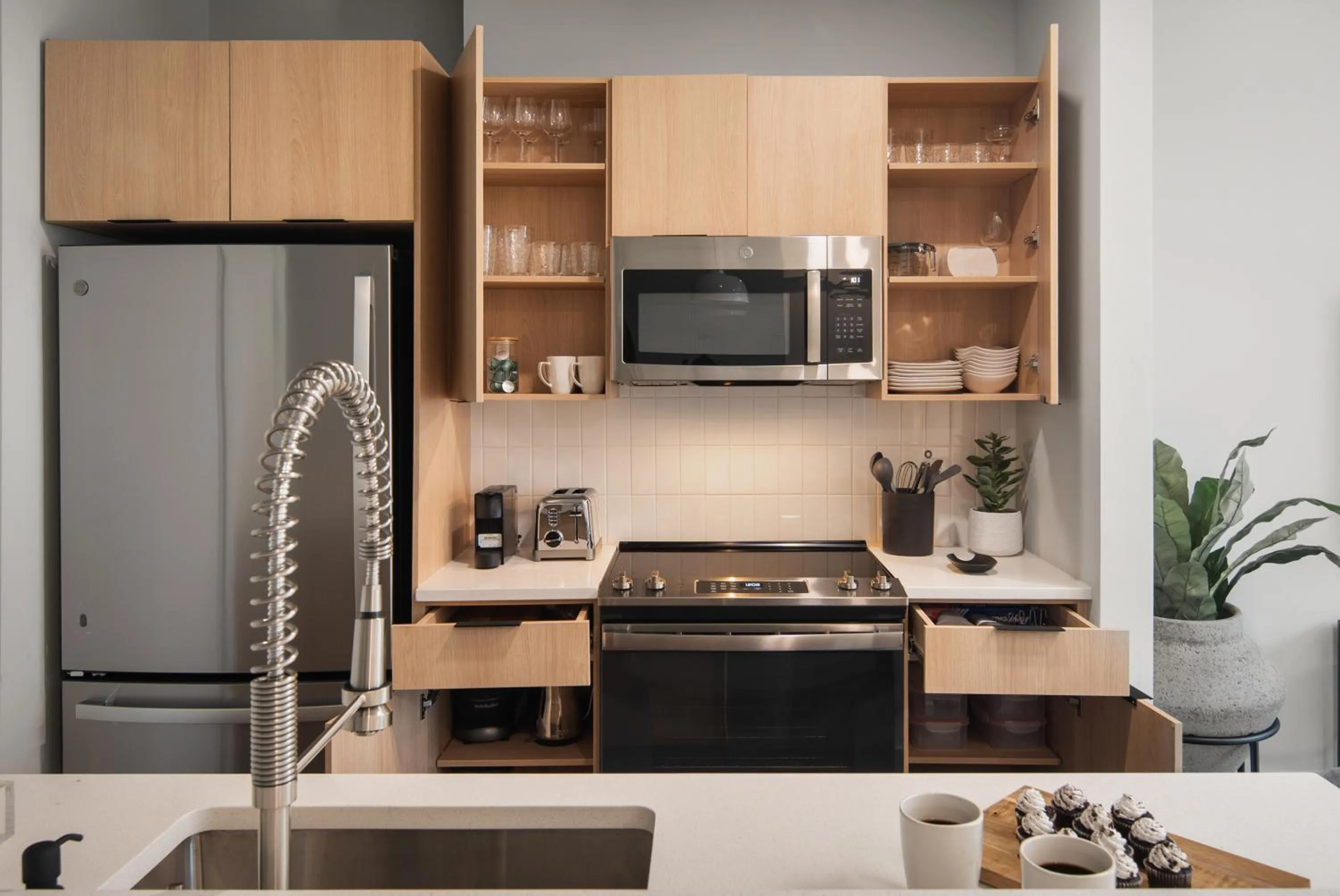 Coffee/tea facilities in Luxury Apartments by Hyatus at The Asher