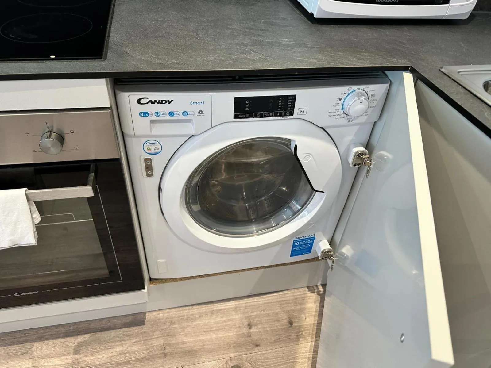 washing machine in Alur Apartments Liverpool Central