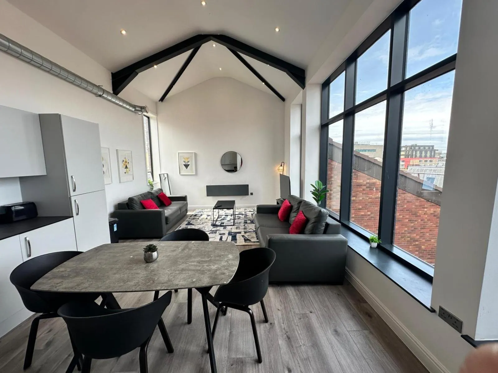 Dale Street Apartments Liverpool by Beehosting