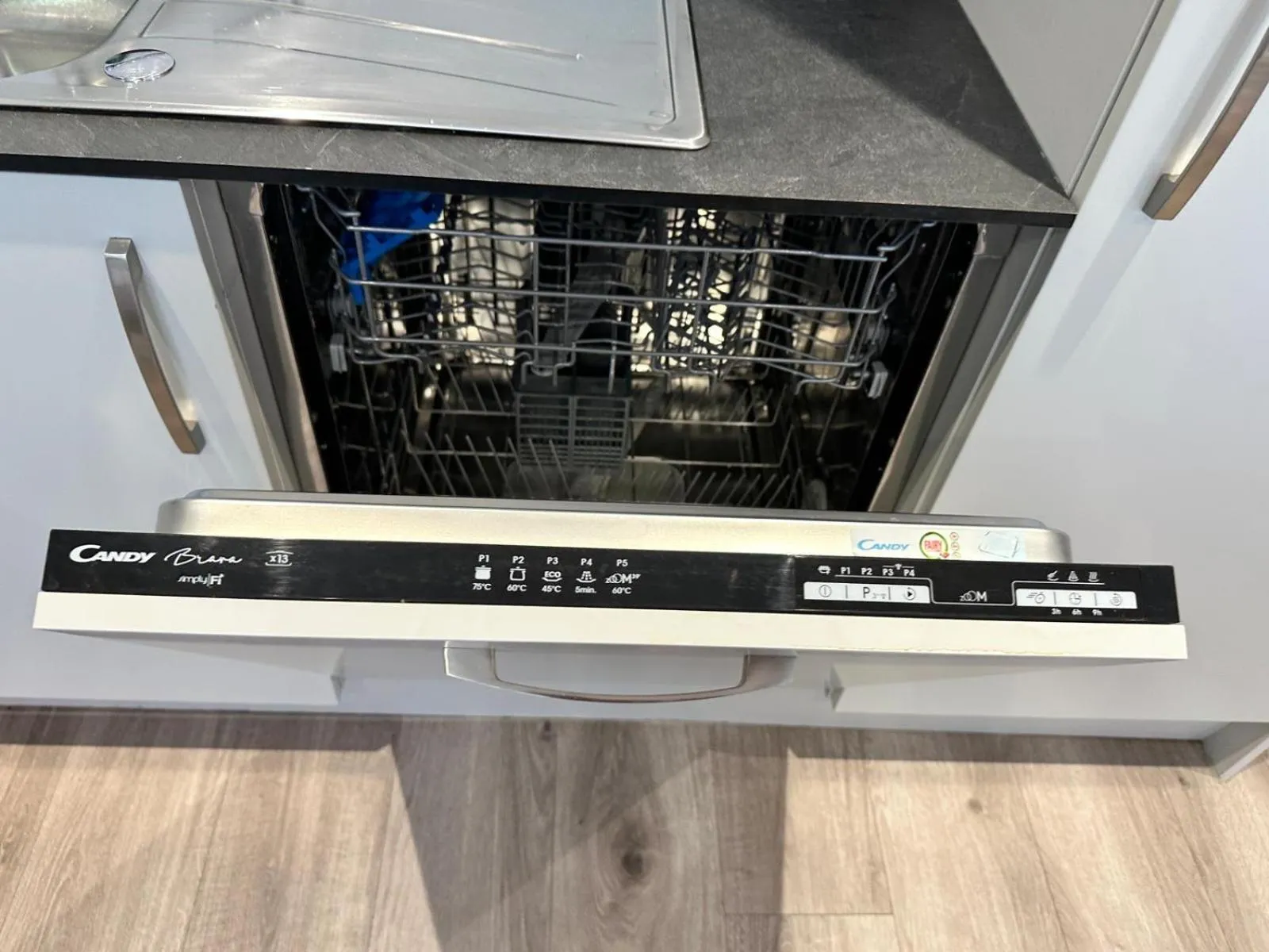 dishwasher in Alur Apartments Liverpool Central